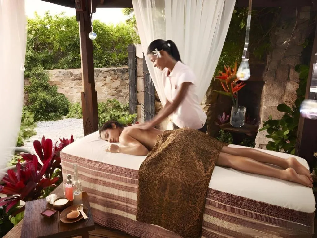 Aulani, A Disney Resort And Spa