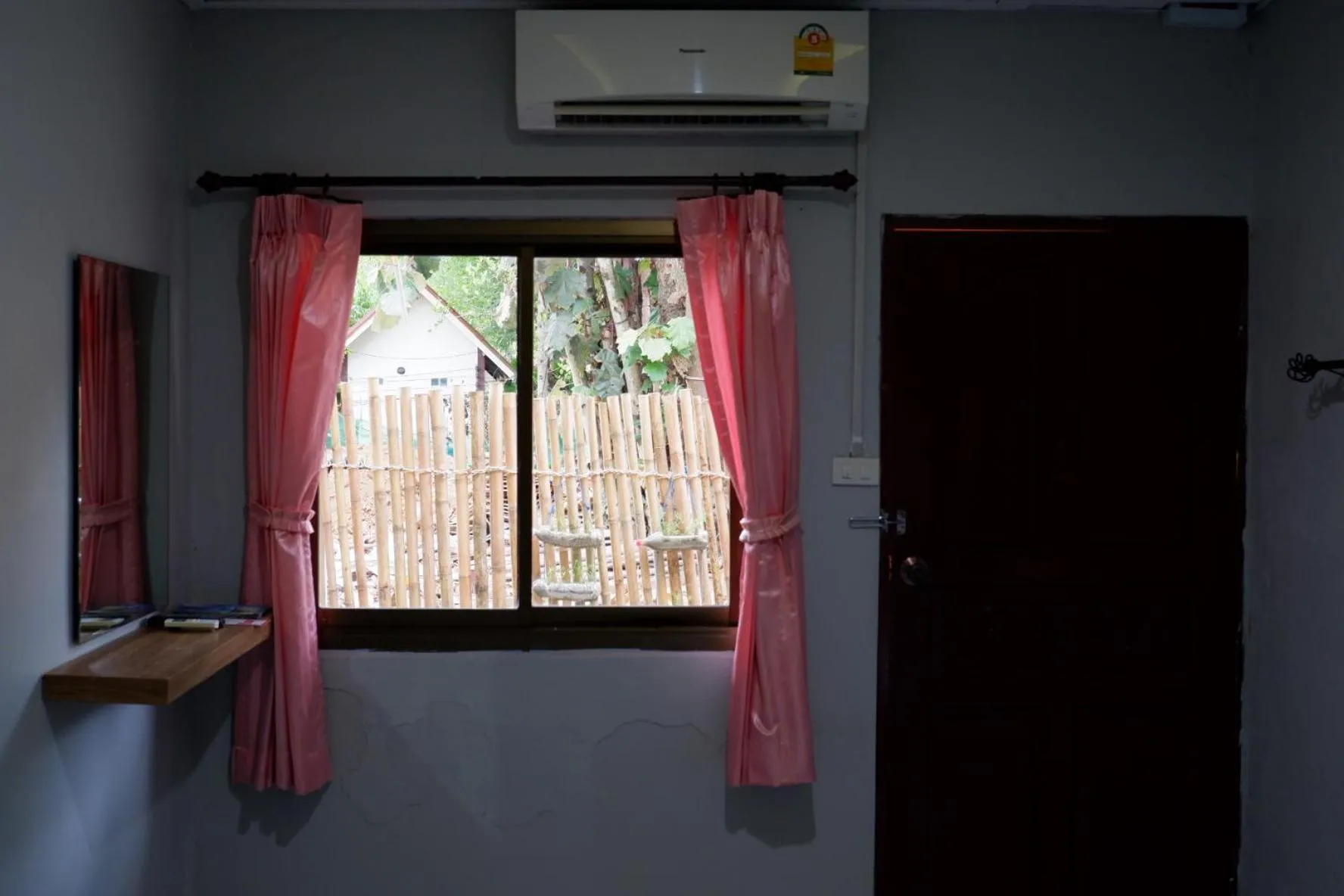 Marina hut guest house