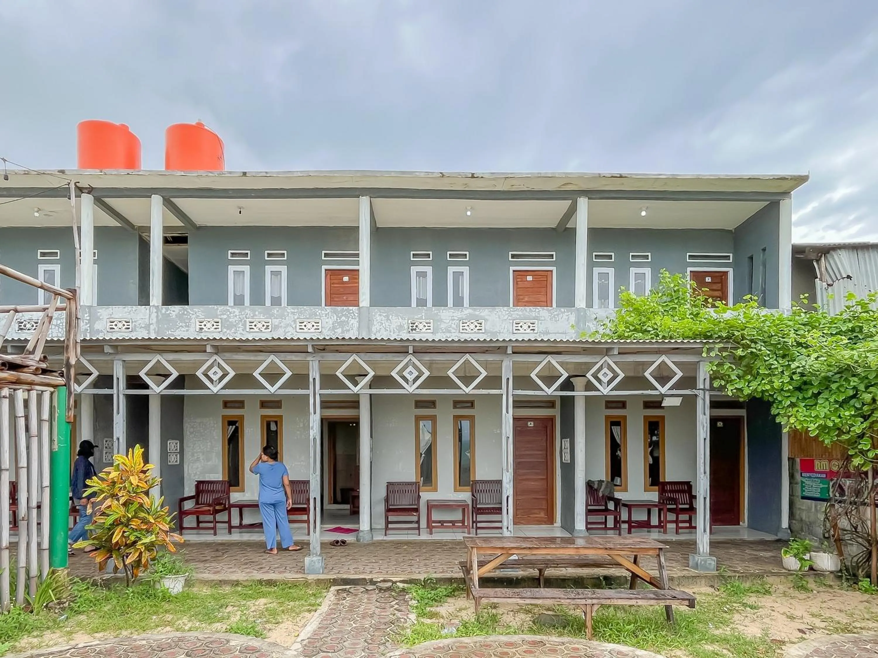 Property building in Penginapan Diar near Pantai Santolo Mitra RedDoorz