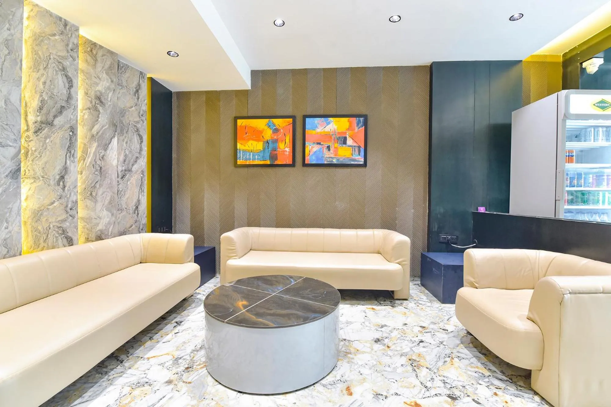 Seating area in FabHotel Prime The Grey Circle