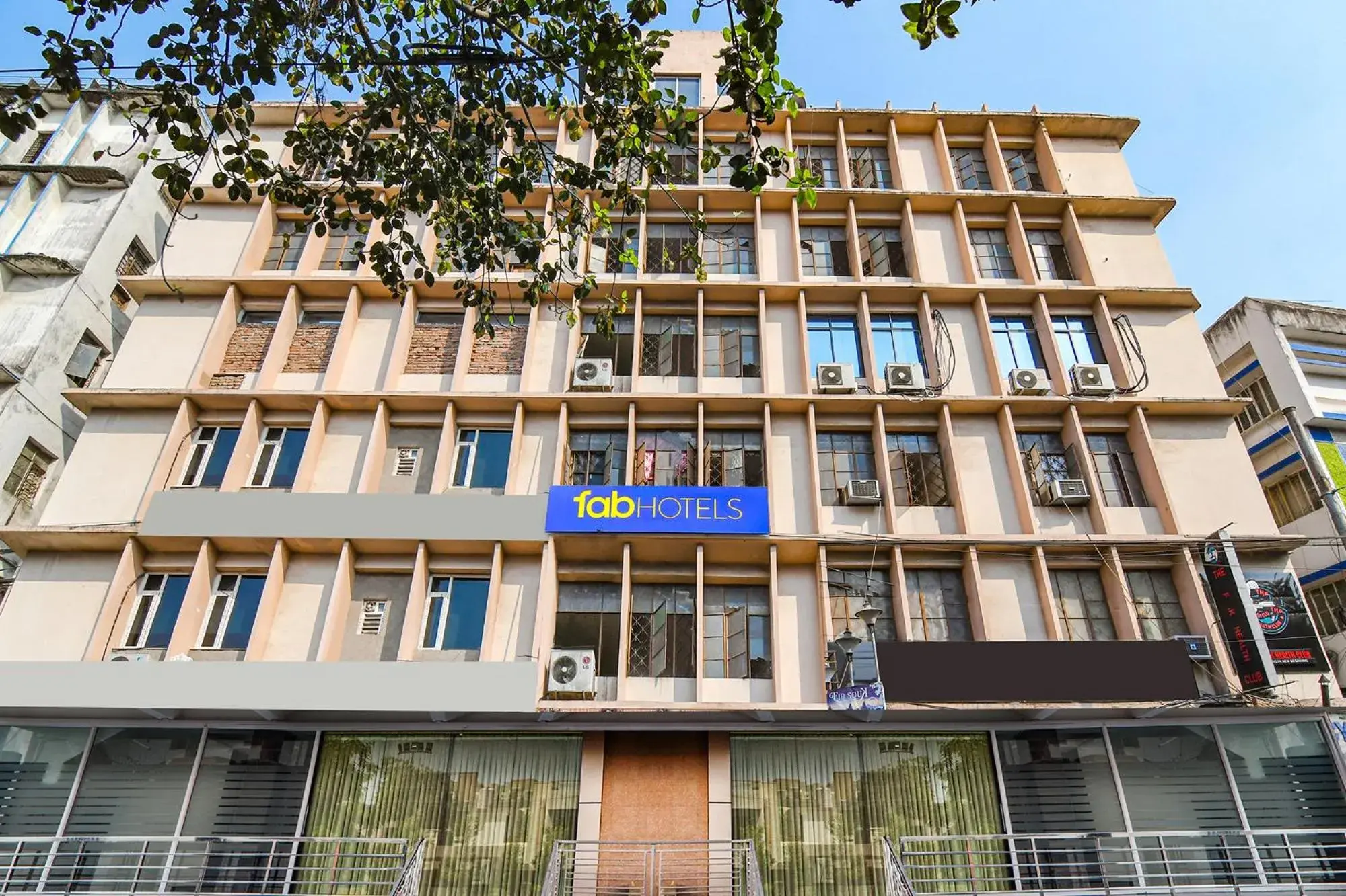 FabHotel Royal Park Inn - Nr Eden Garden Stadium FabHotel Royal Park Inn - Nr Eden Garden Stadium