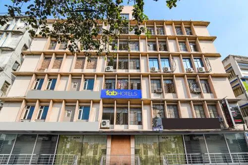 FabHotel Royal Park Inn - Nr Eden Garden Stadium