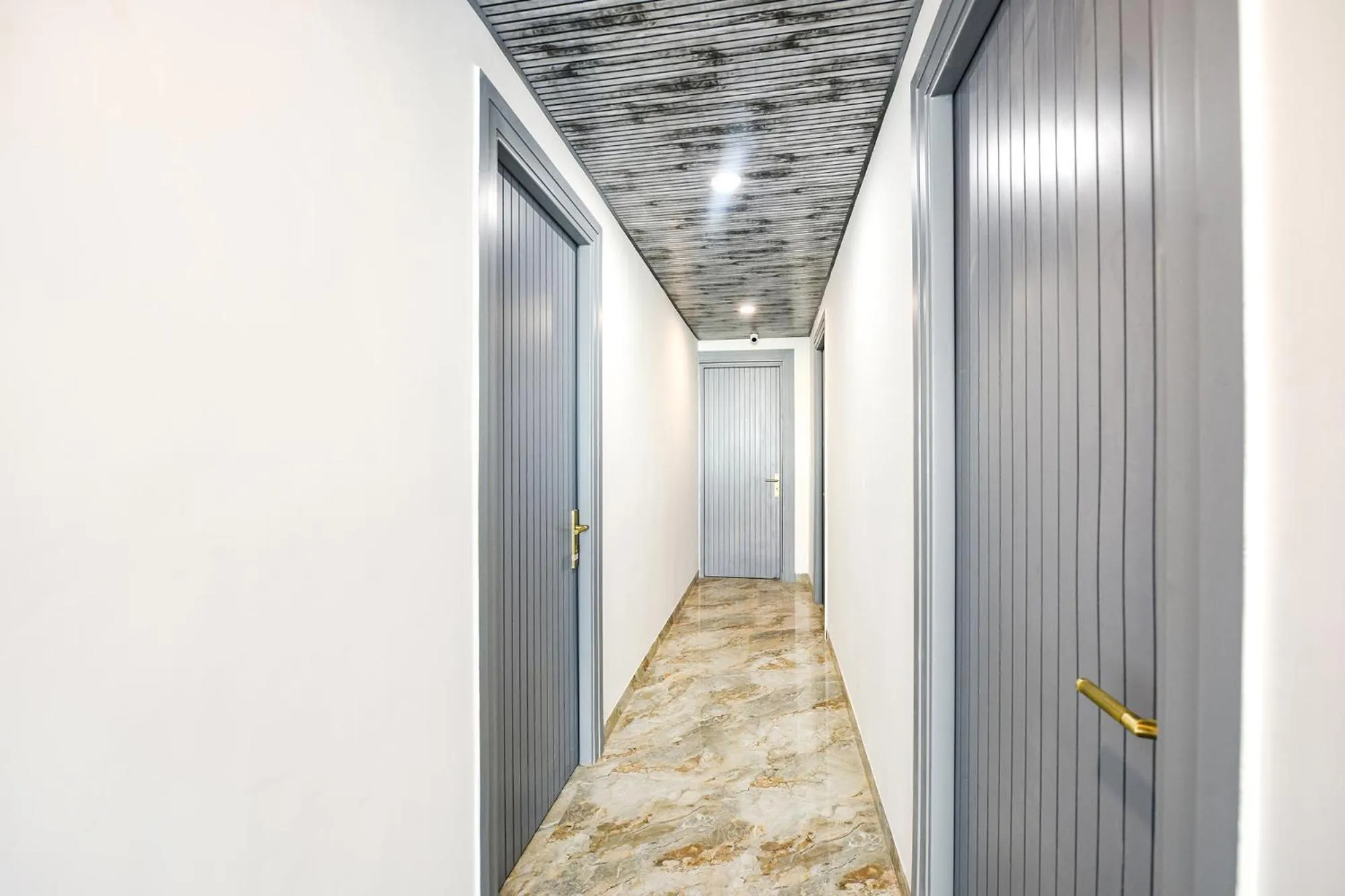 Lobby or reception in FabHotel The Premium Villa