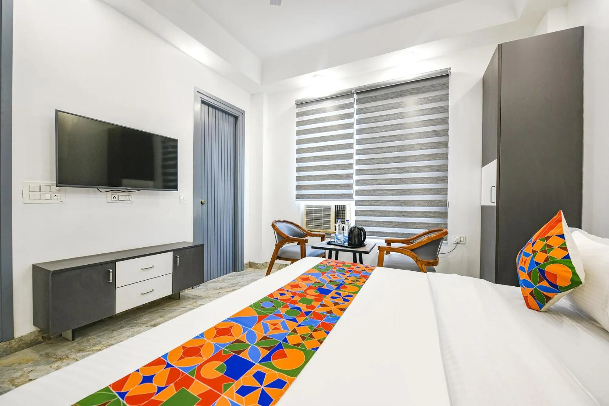 Bed in FabHotel The Premium Villa