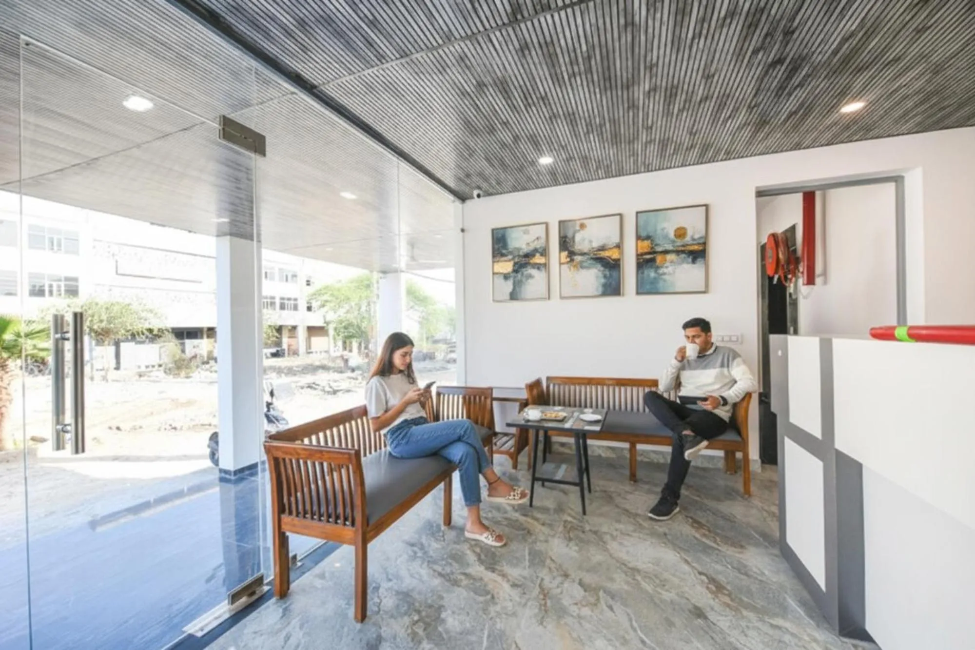 Lobby or reception in FabHotel The Premium Villa