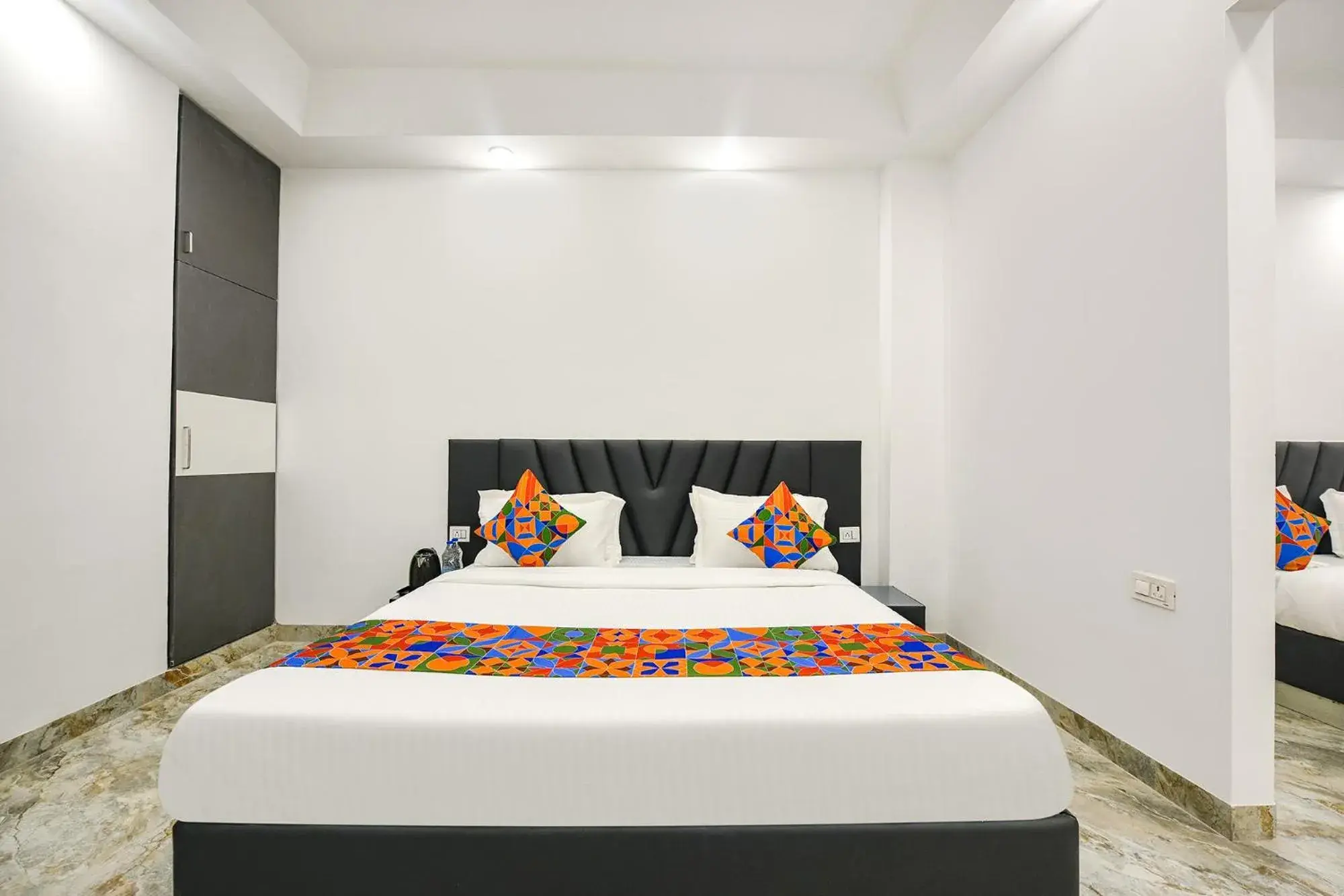 Bed in FabHotel The Premium Villa Bed in FabHotel The Premium Villa