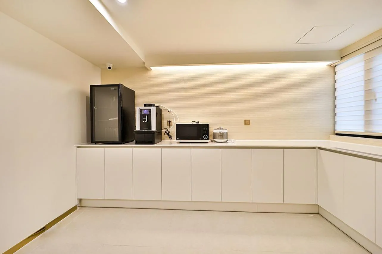 oven in Denbasta Hotel Daeyeon