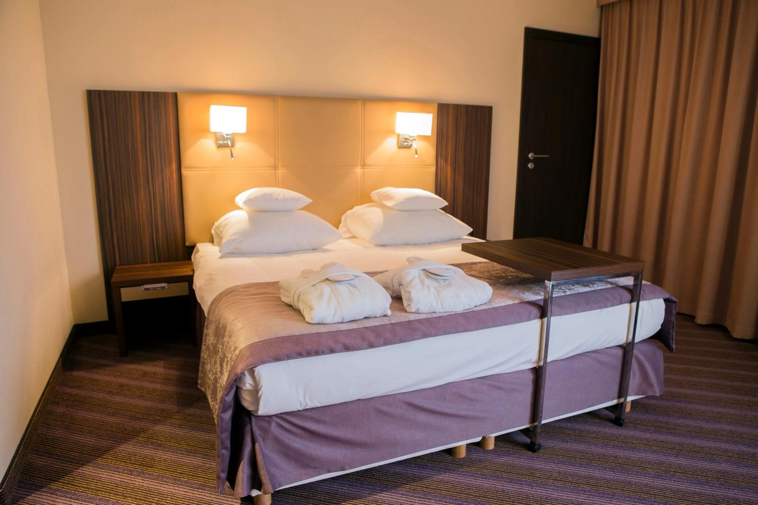 Photo of the whole room, Bed in Hotel DeSilva Premium Opole