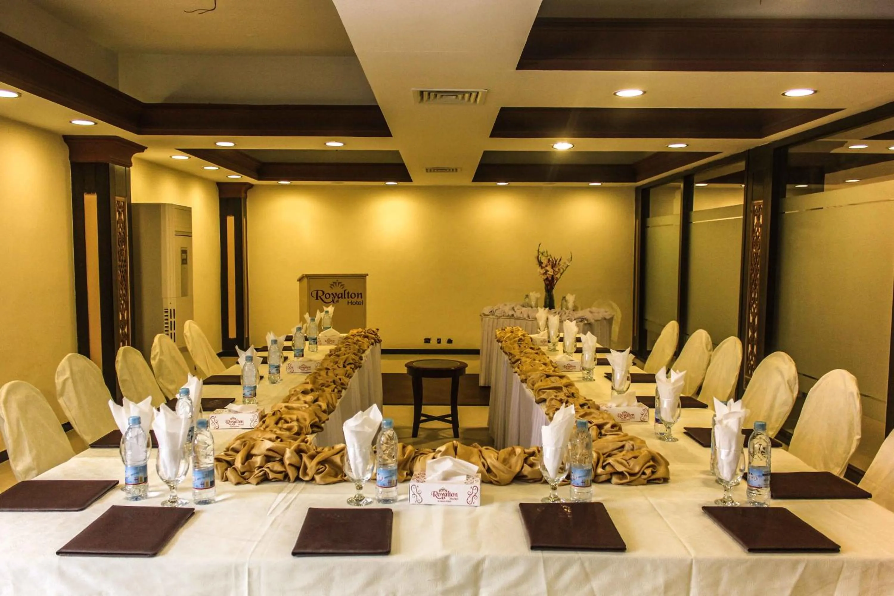 Business facilities in Royalton Hotel Rawalpindi