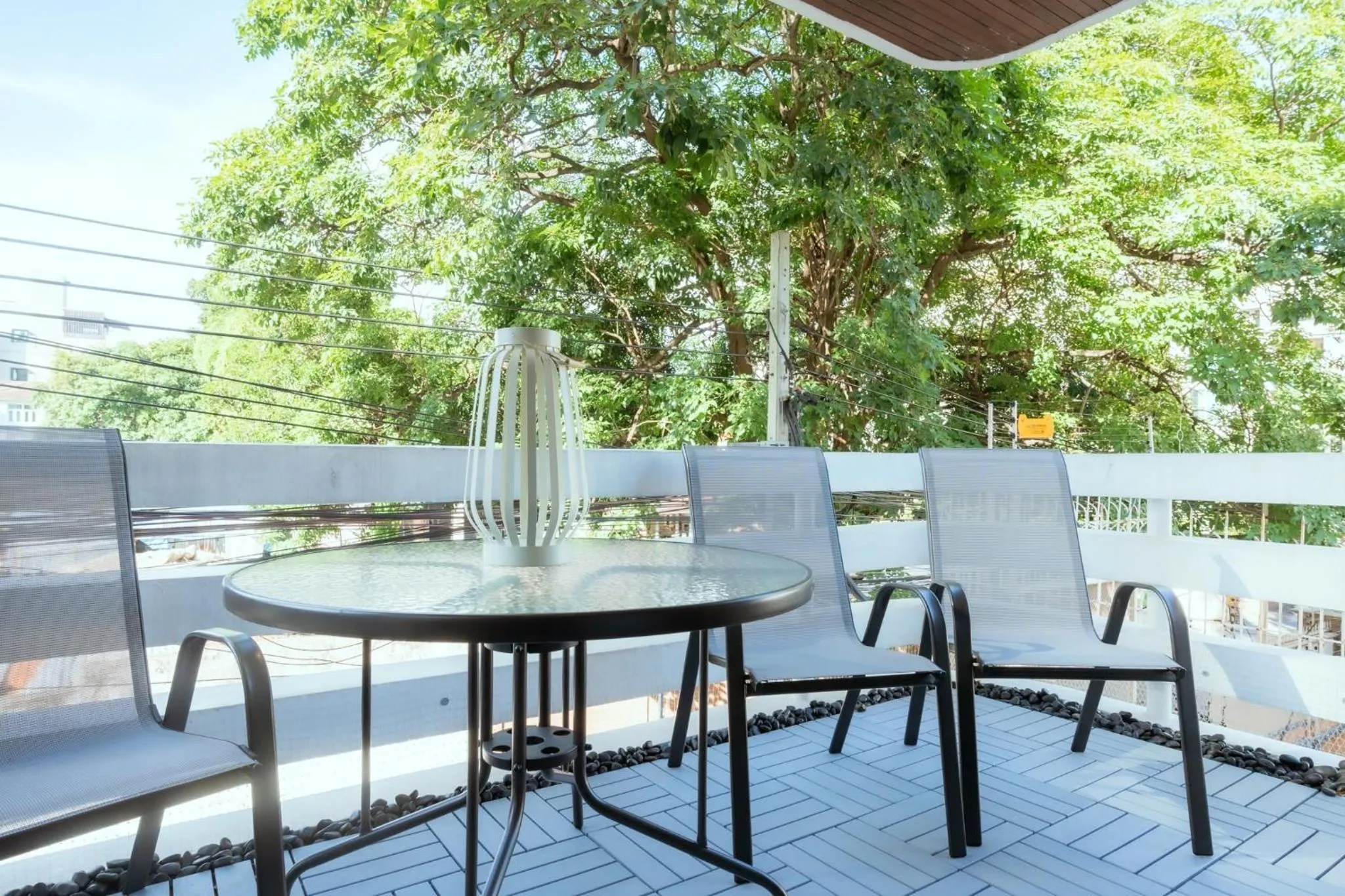 Patio in 420 Hostel - Ekkamai Buds & Beds