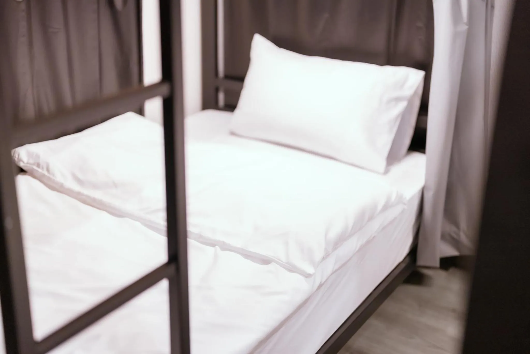 Bed in 420 Hostel - Ekkamai Buds & Beds