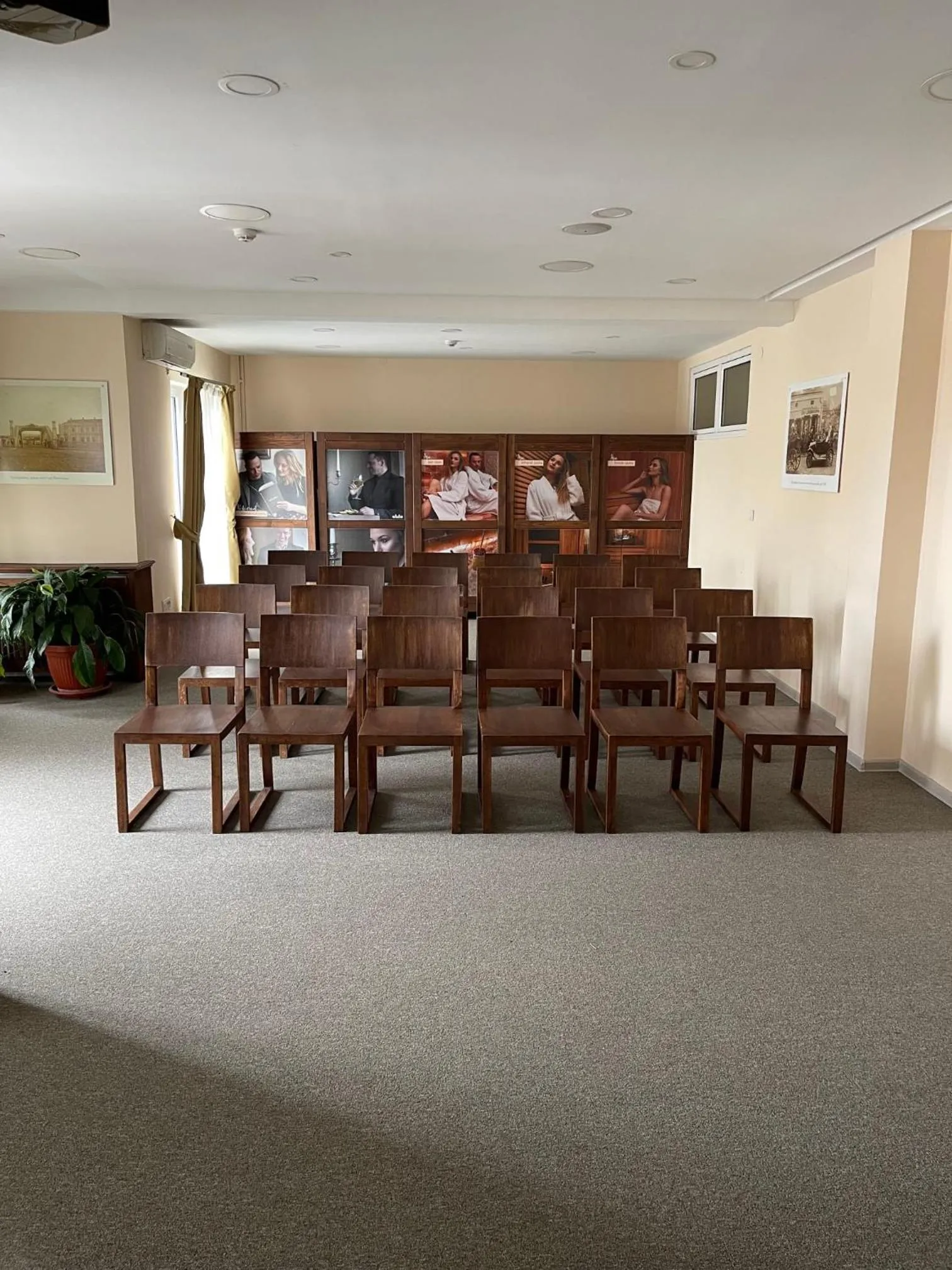 TV and multimedia in Garni Hotel Ema