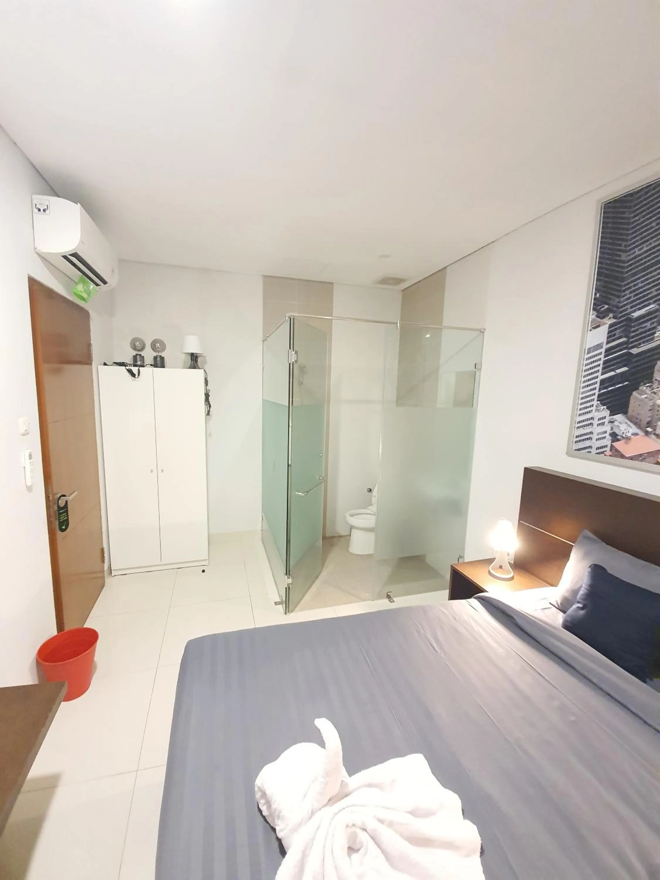 Shower in Casa Kota Residence