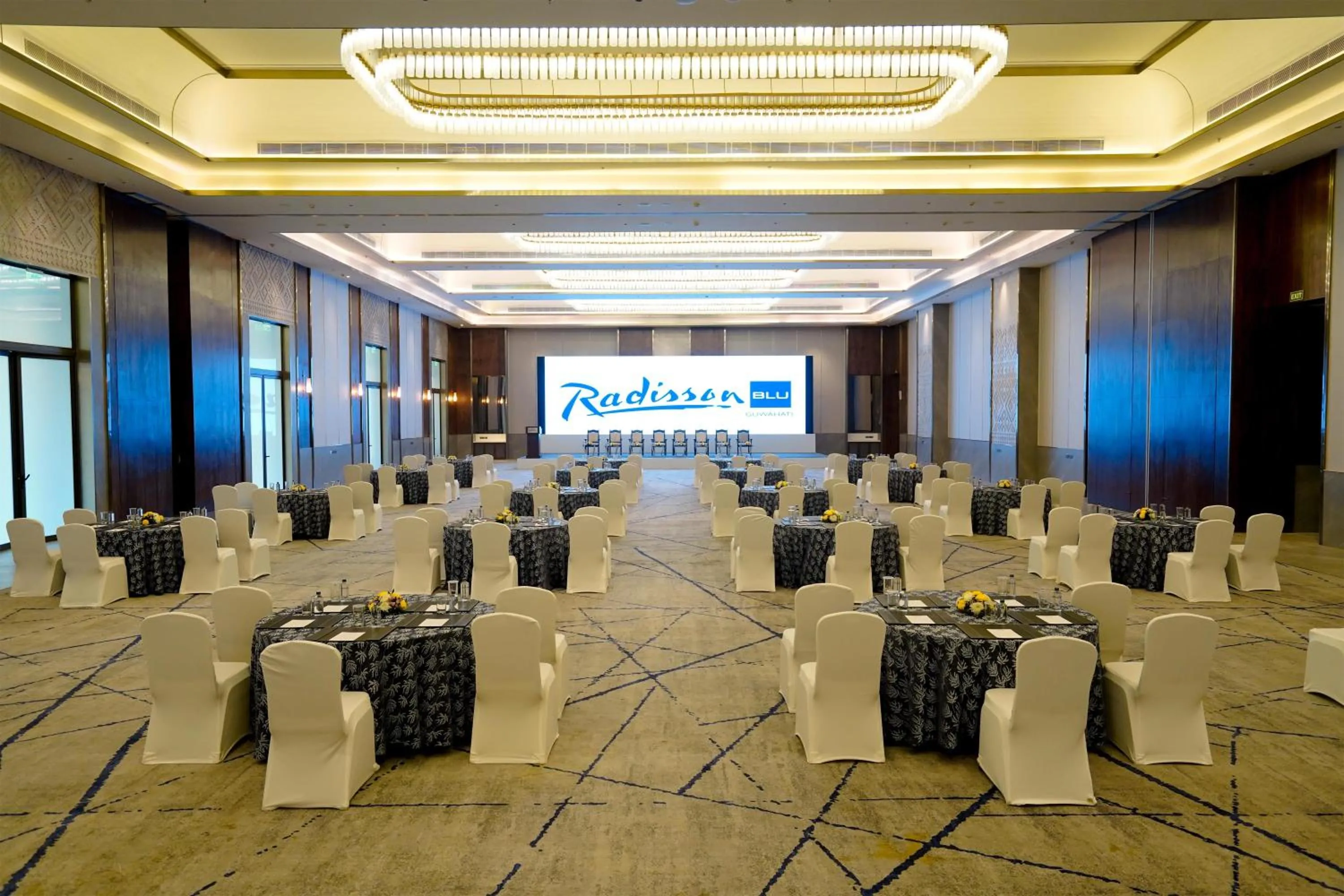 Banquet/Function facilities in Radisson Blu Hotel Guwahati