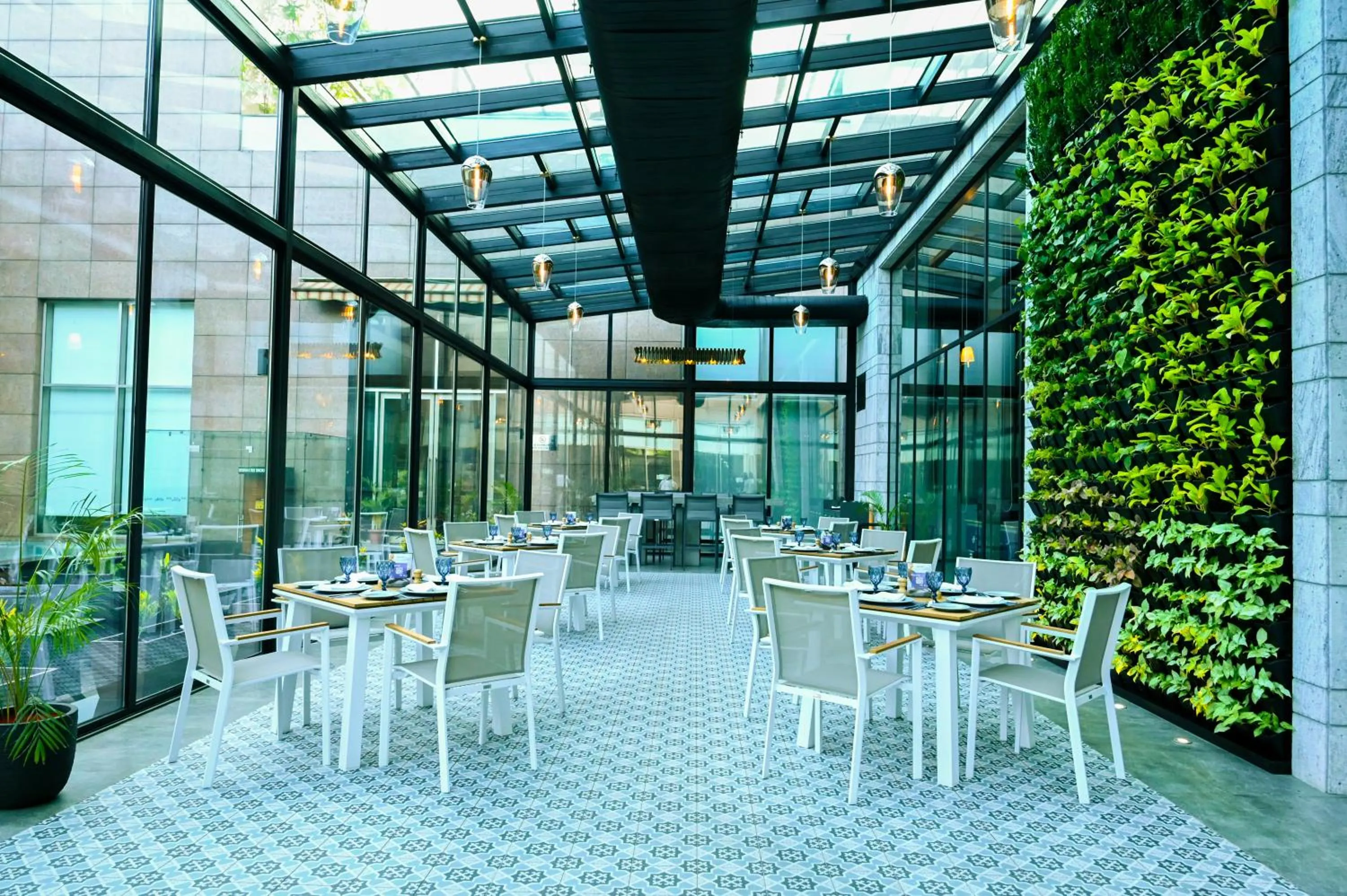 Restaurant/places to eat in Radisson Blu Hotel Guwahati