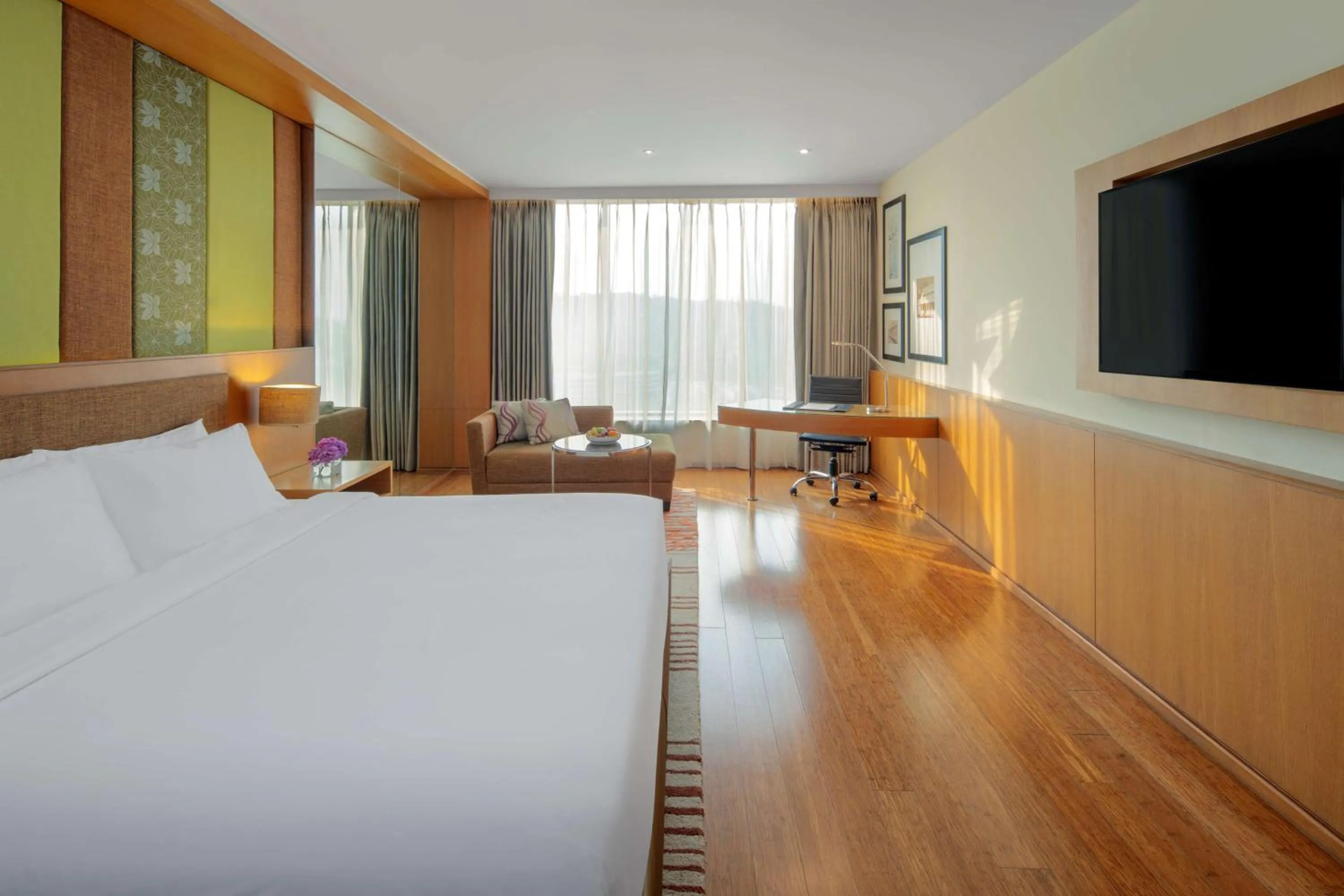 Photo of the whole room, Bed in Radisson Blu Hotel Guwahati