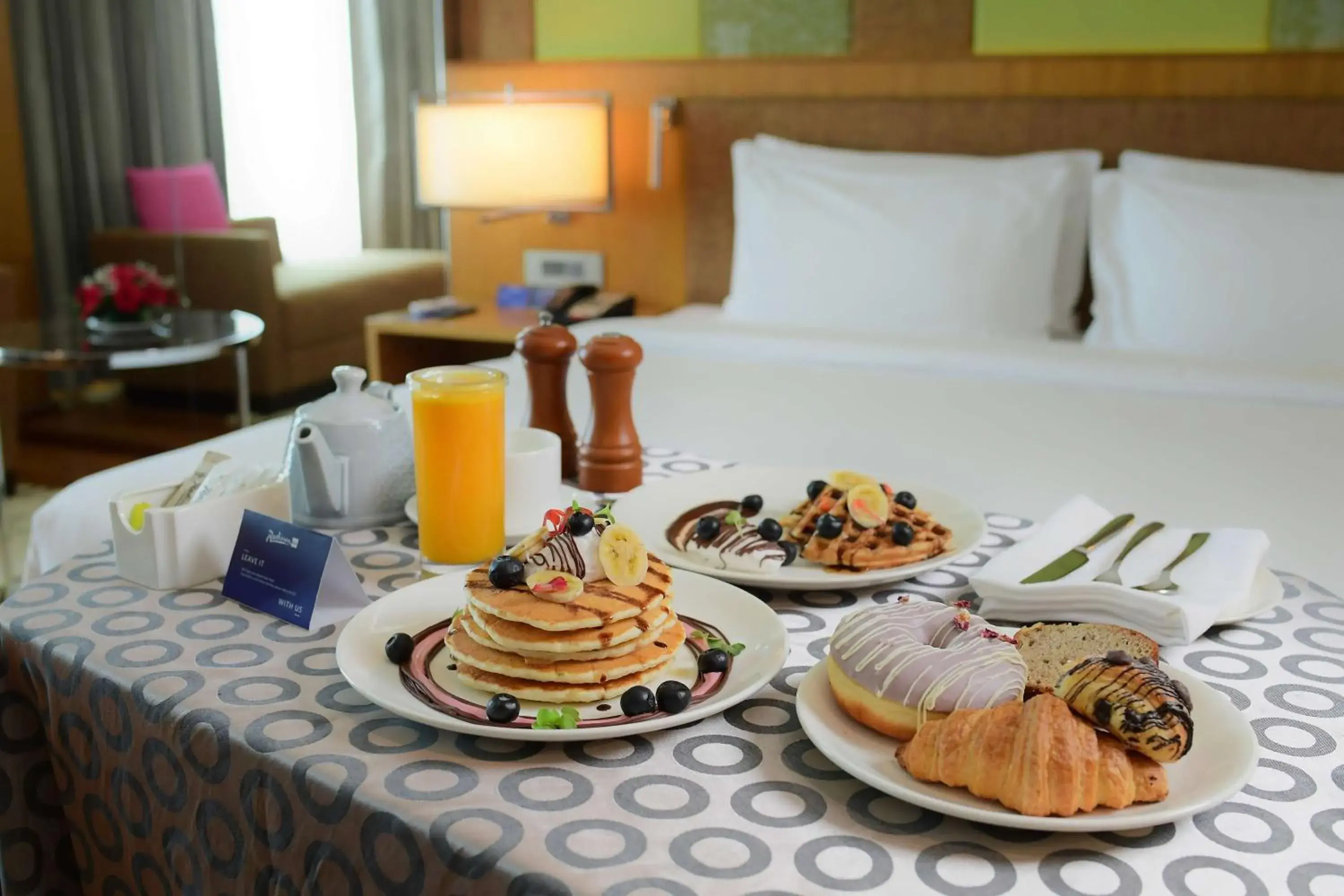 Food and drinks, Bed in Radisson Blu Hotel Guwahati Food and drinks, Bed in Radisson Blu Hotel Guwahati