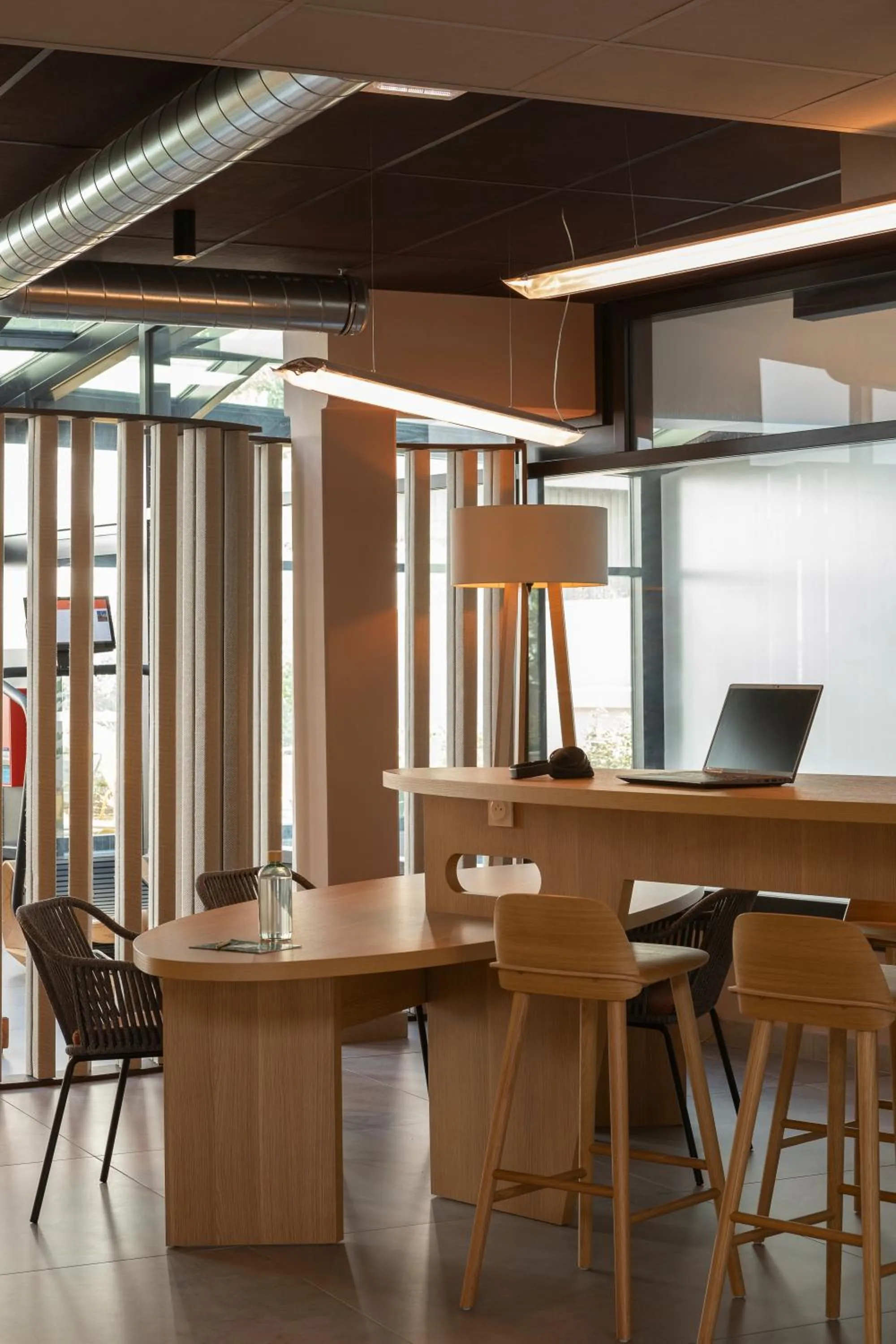 Business facilities in Nomad Hotel Dijon