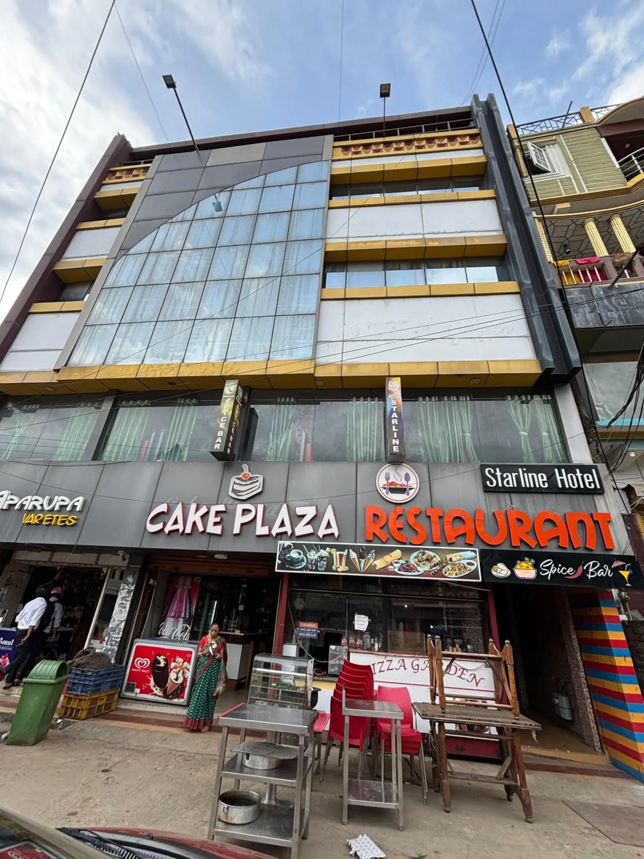 Facade/entrance in Starline Hotel Facade/entrance in Starline Hotel