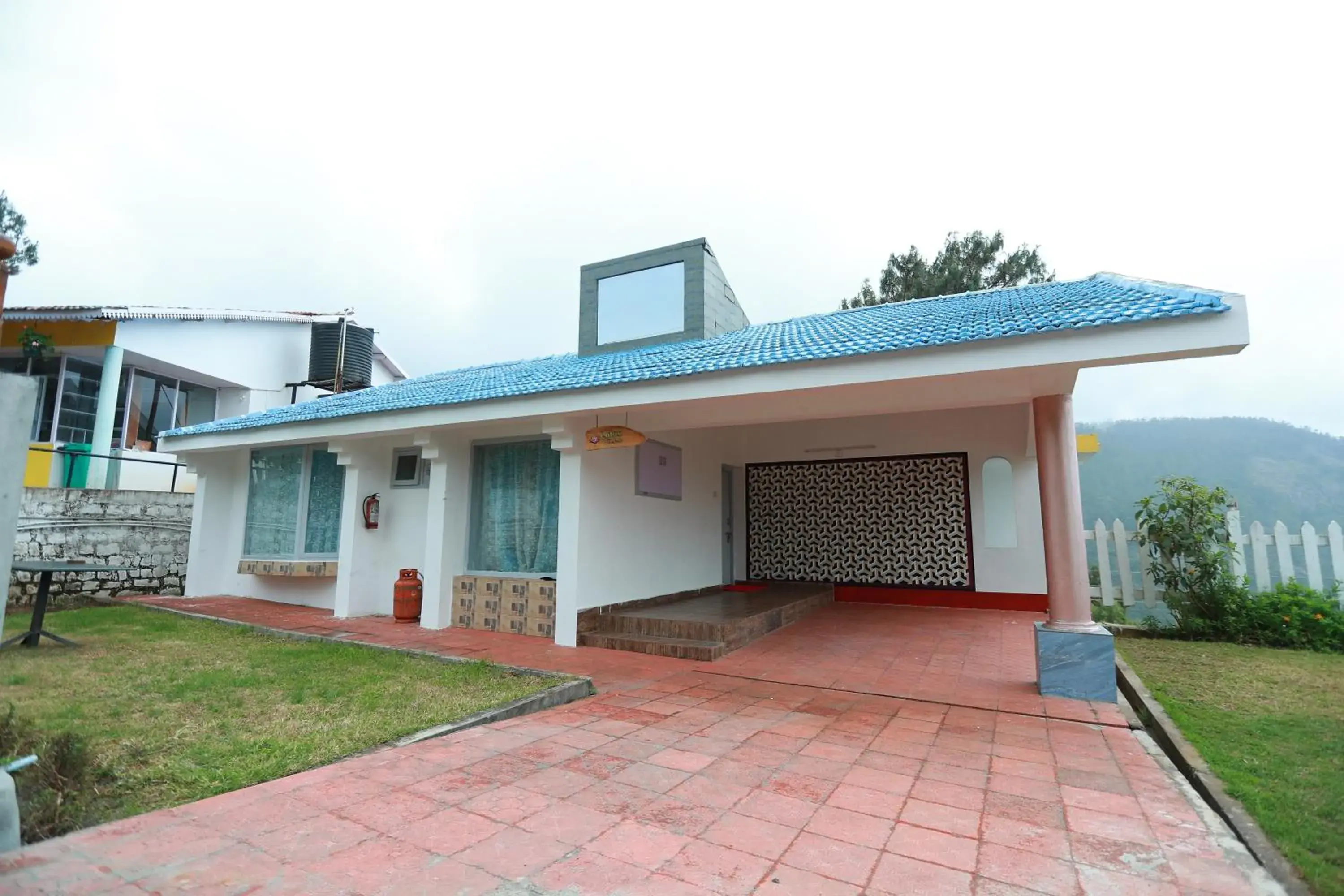 Facade/entrance in Fortune Retreats Facade/entrance in Fortune Retreats