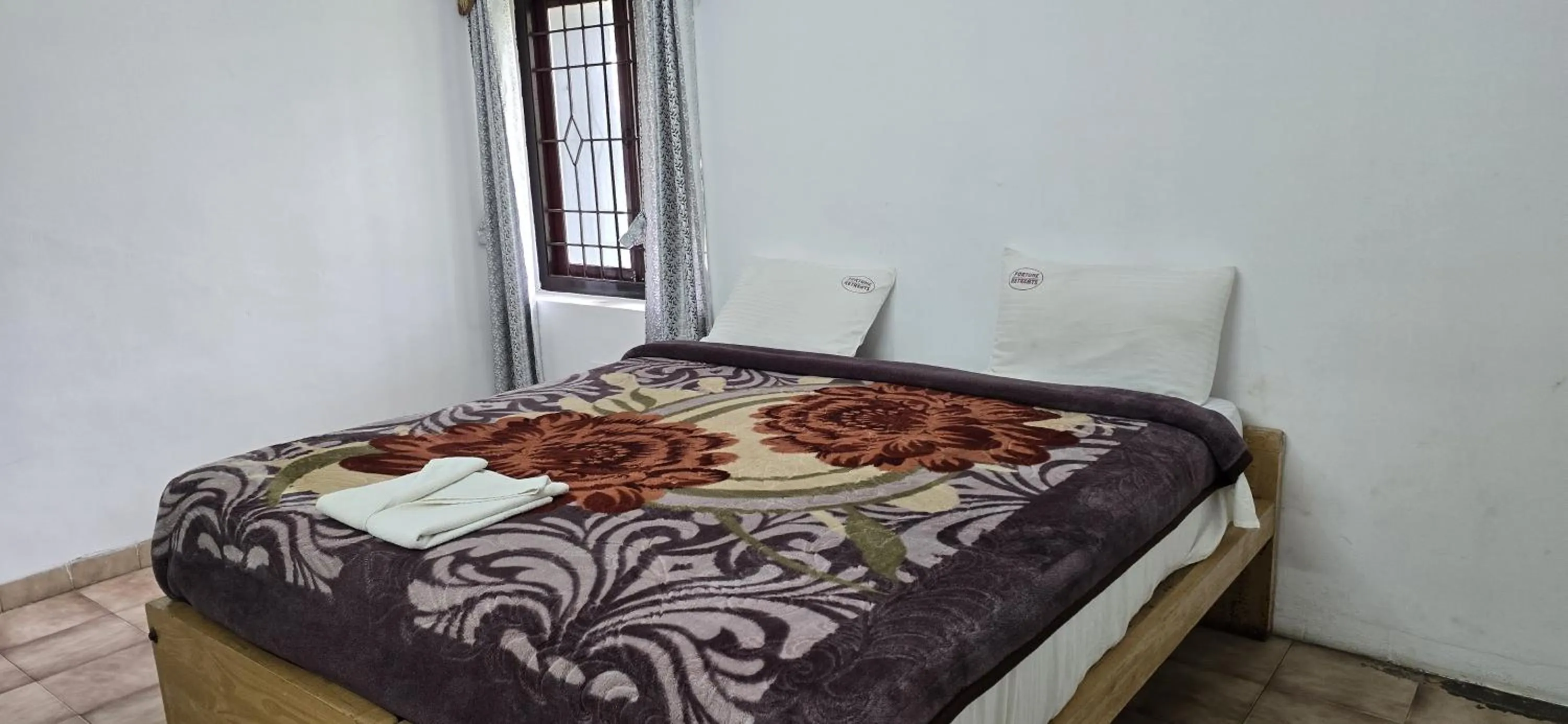 Bed in Fortune Retreats