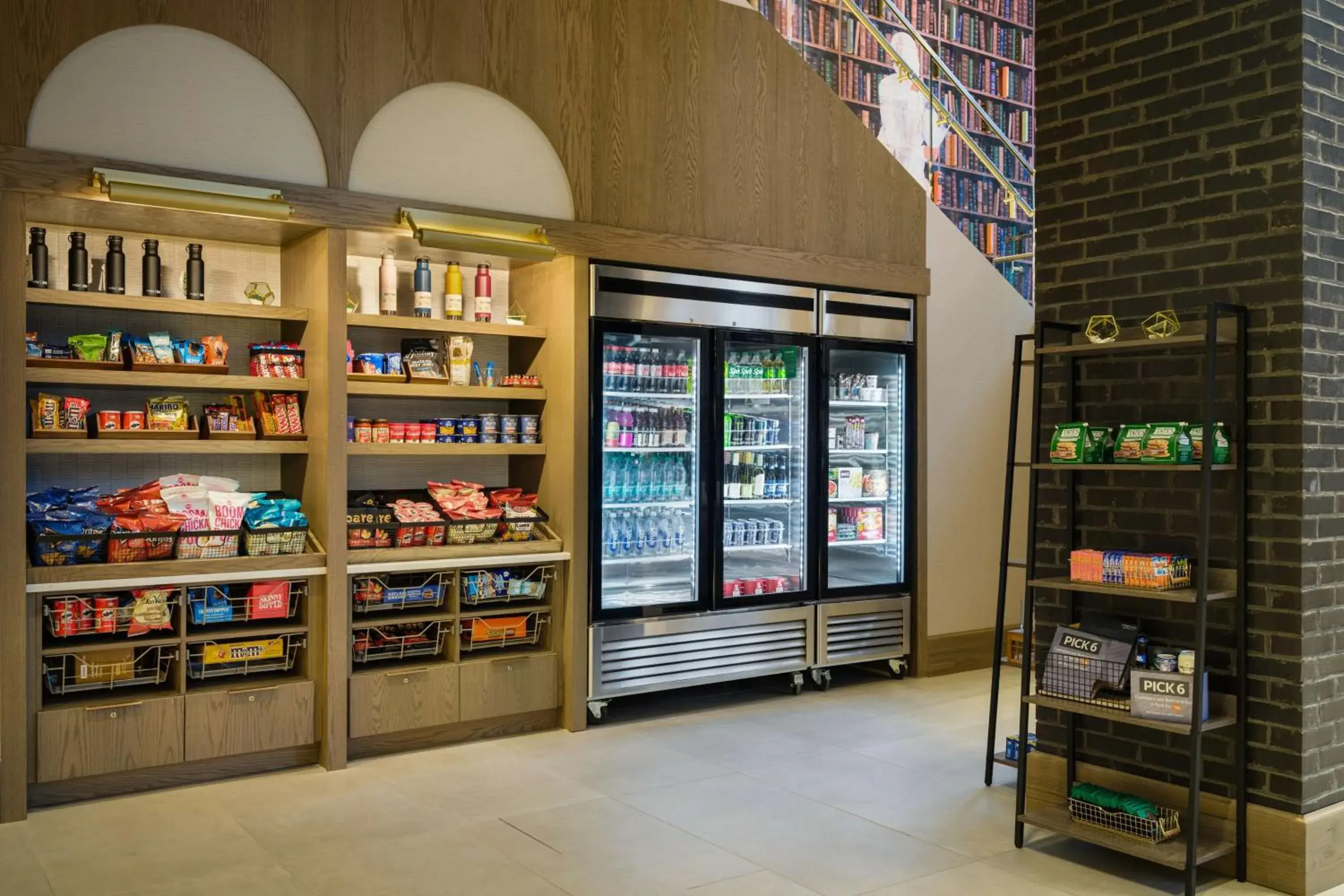 Restaurant/places to eat in Tempo By Hilton Raleigh Downtown Restaurant/places to eat in Tempo By Hilton Raleigh Downtown