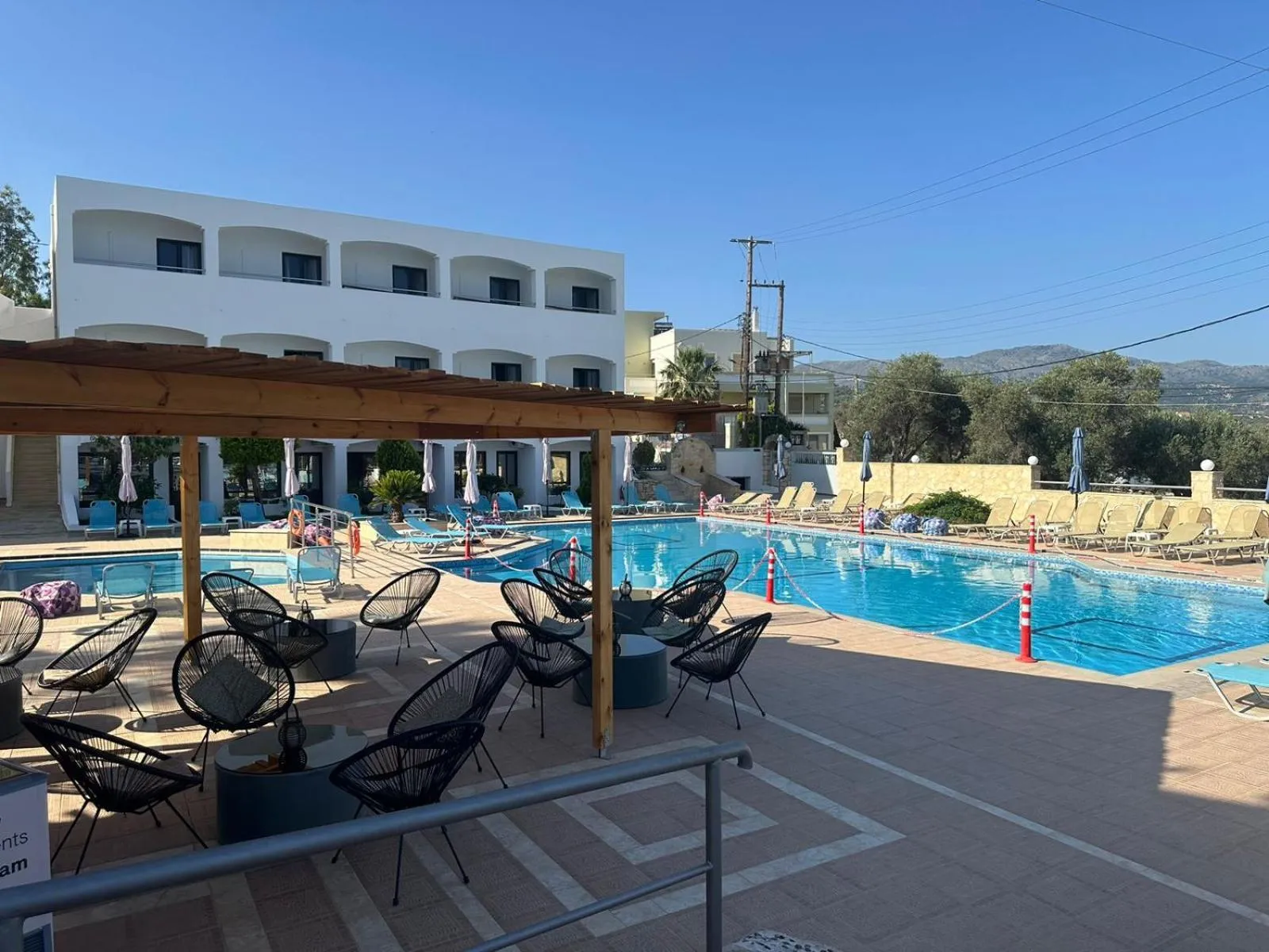 Property building in Sunset Paradise Resort