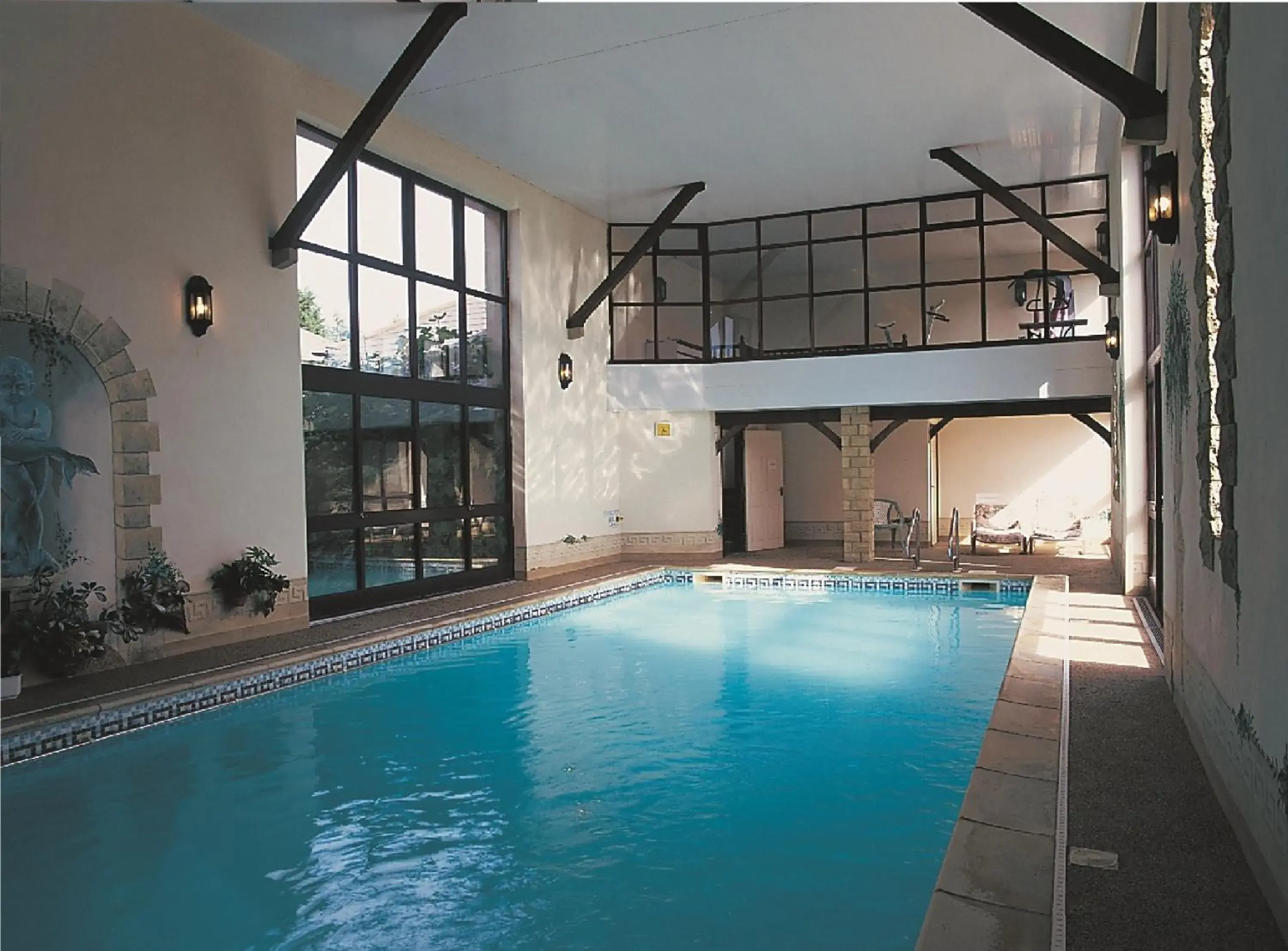 Swimming pool in Widbrook Grange Swimming pool in Widbrook Grange