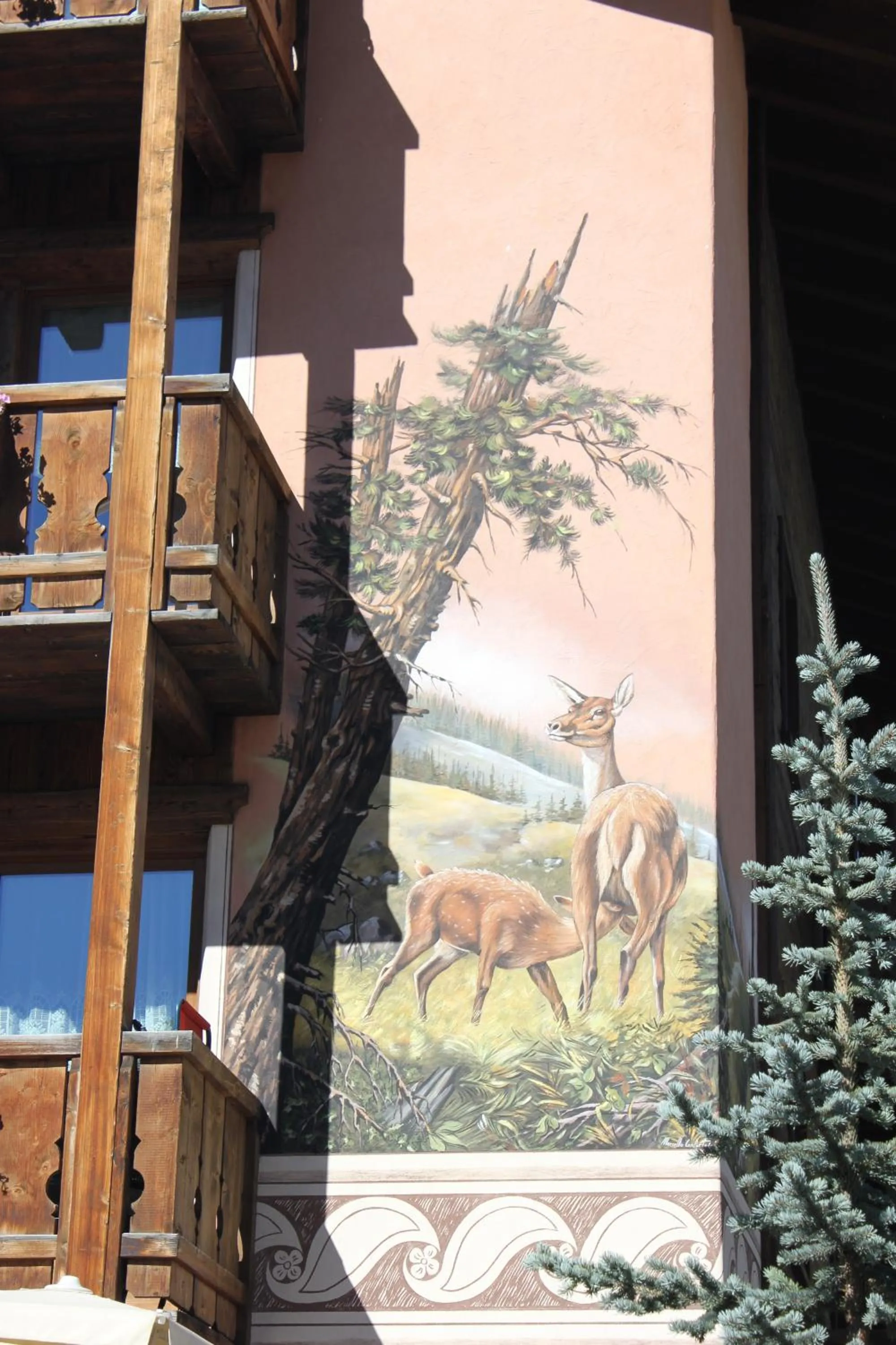 Decorative detail in B&B Via Vai