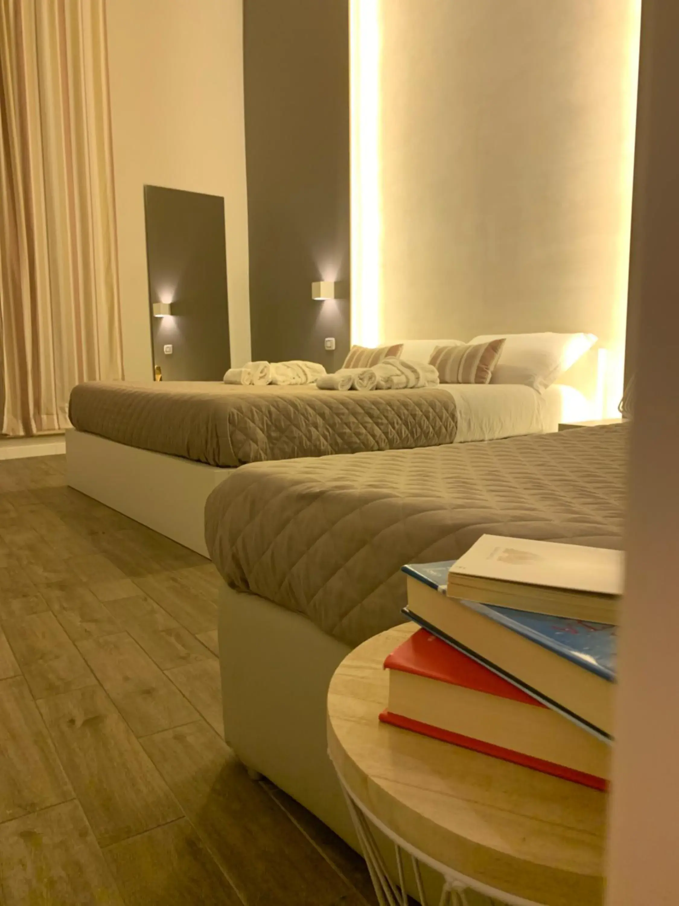 Queen Suite with Sea View in La Banchina Holiday Rooms Queen Suite with Sea View in La Banchina Holiday Rooms