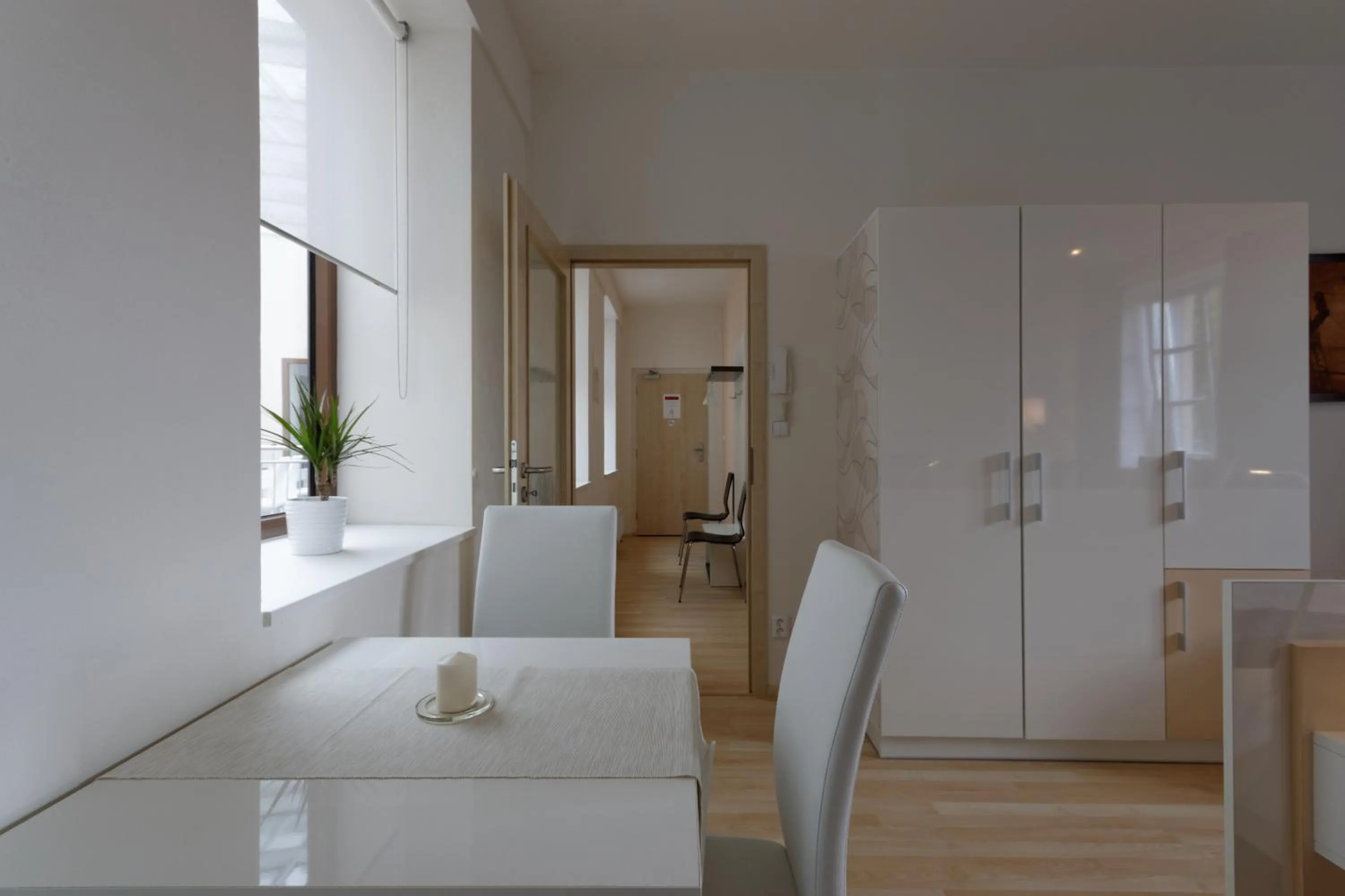 Day in Atrium Apartments
