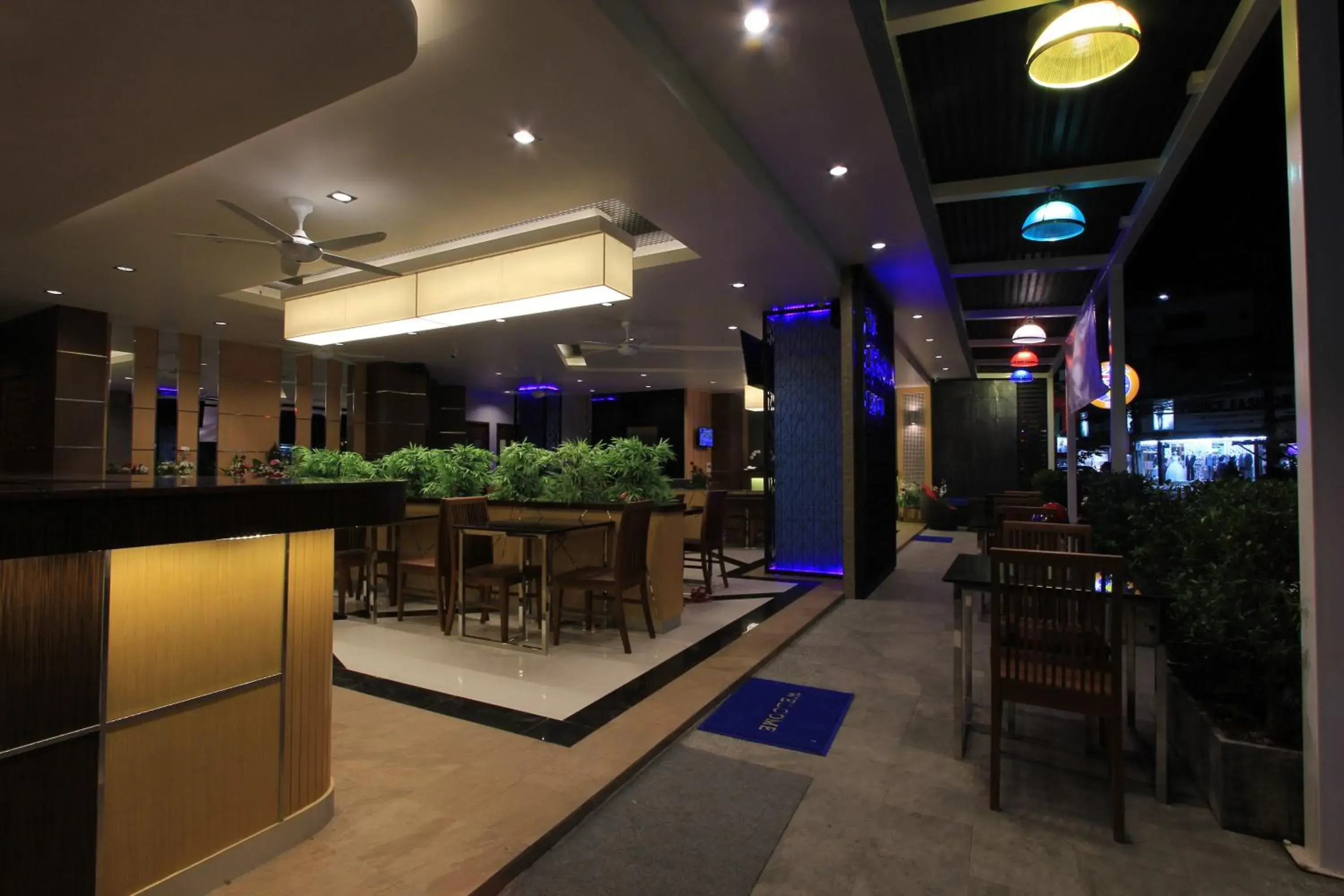 Lounge or bar in The Crystal Beach Hotel Lounge or bar in The Crystal Beach Hotel
