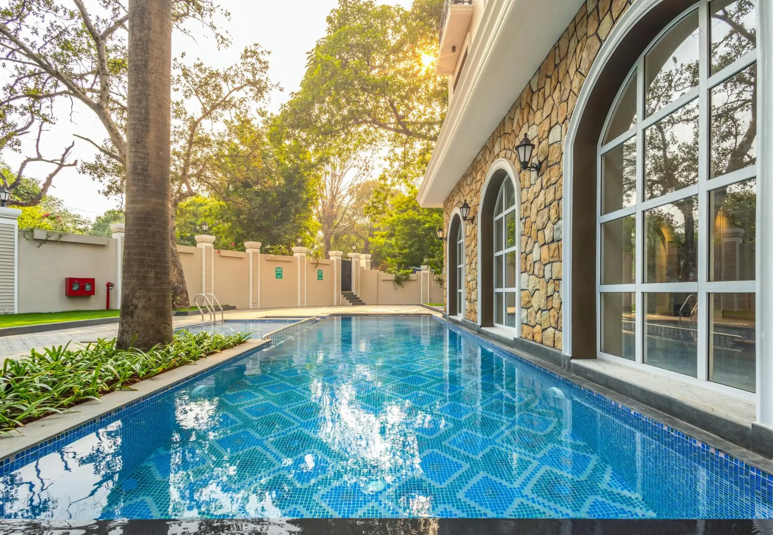 Swimming pool in Enrise by Sayaji Lonavala Swimming pool in Enrise by Sayaji Lonavala