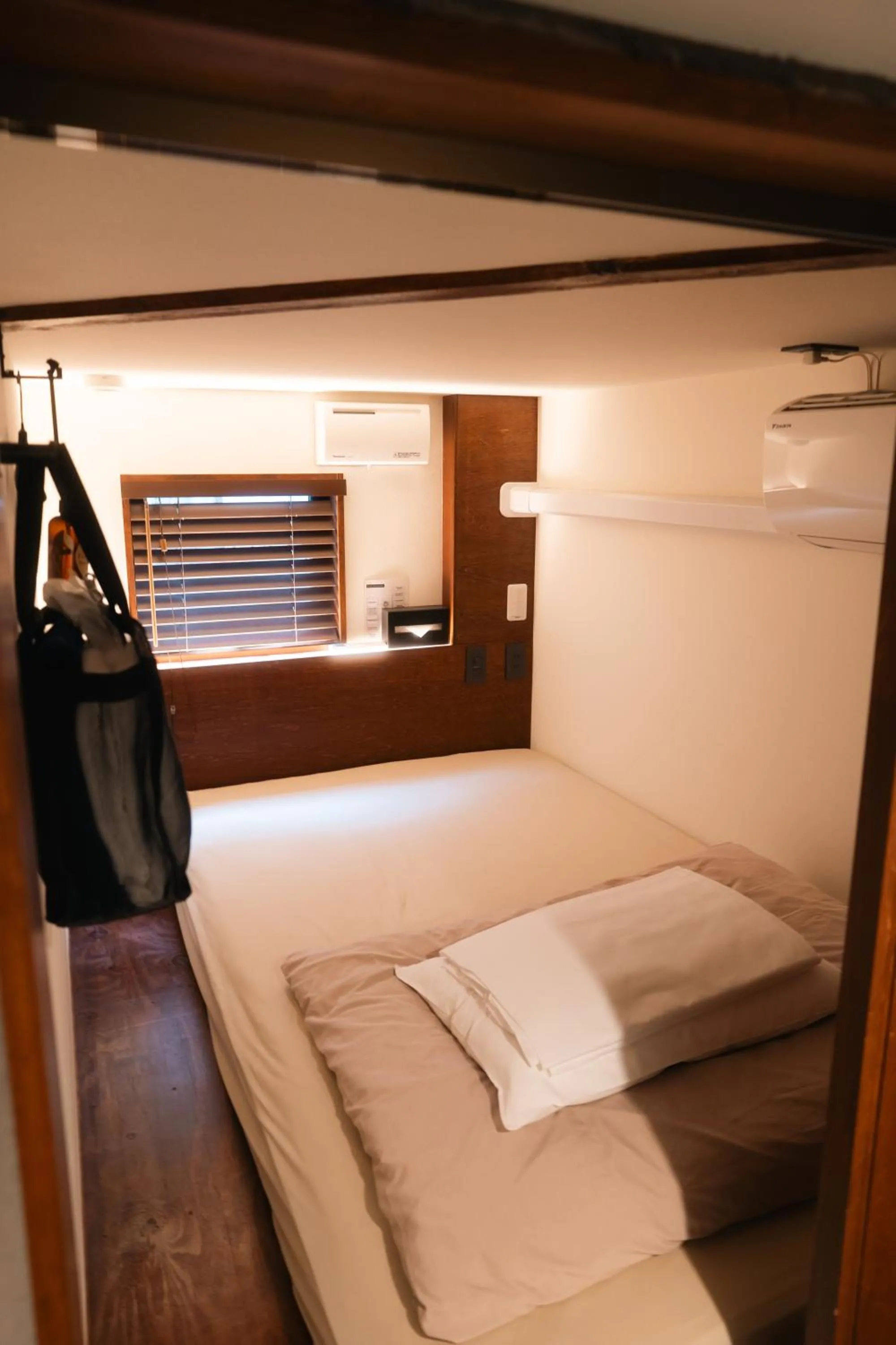 Single Bed in Dormitory Room in RoheN HAKONEYUMOTO