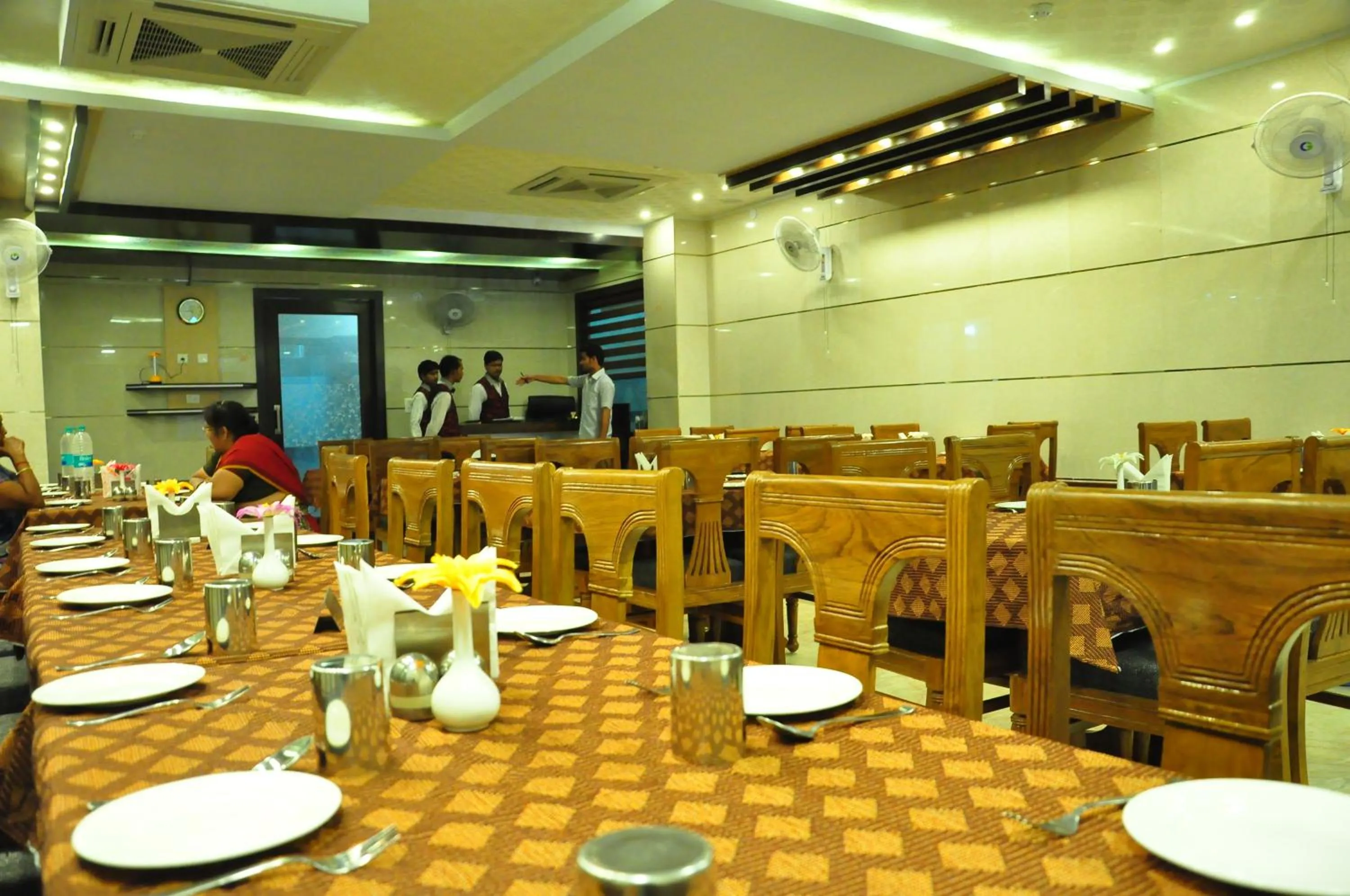 Hotel Basera Brij Bhoomi Vrindavan