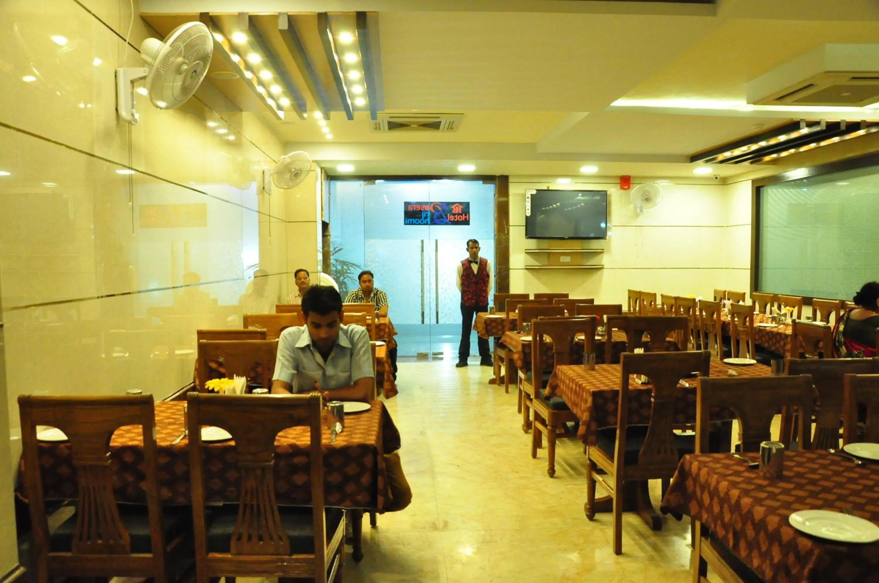 Hotel Basera Brij Bhoomi Vrindavan