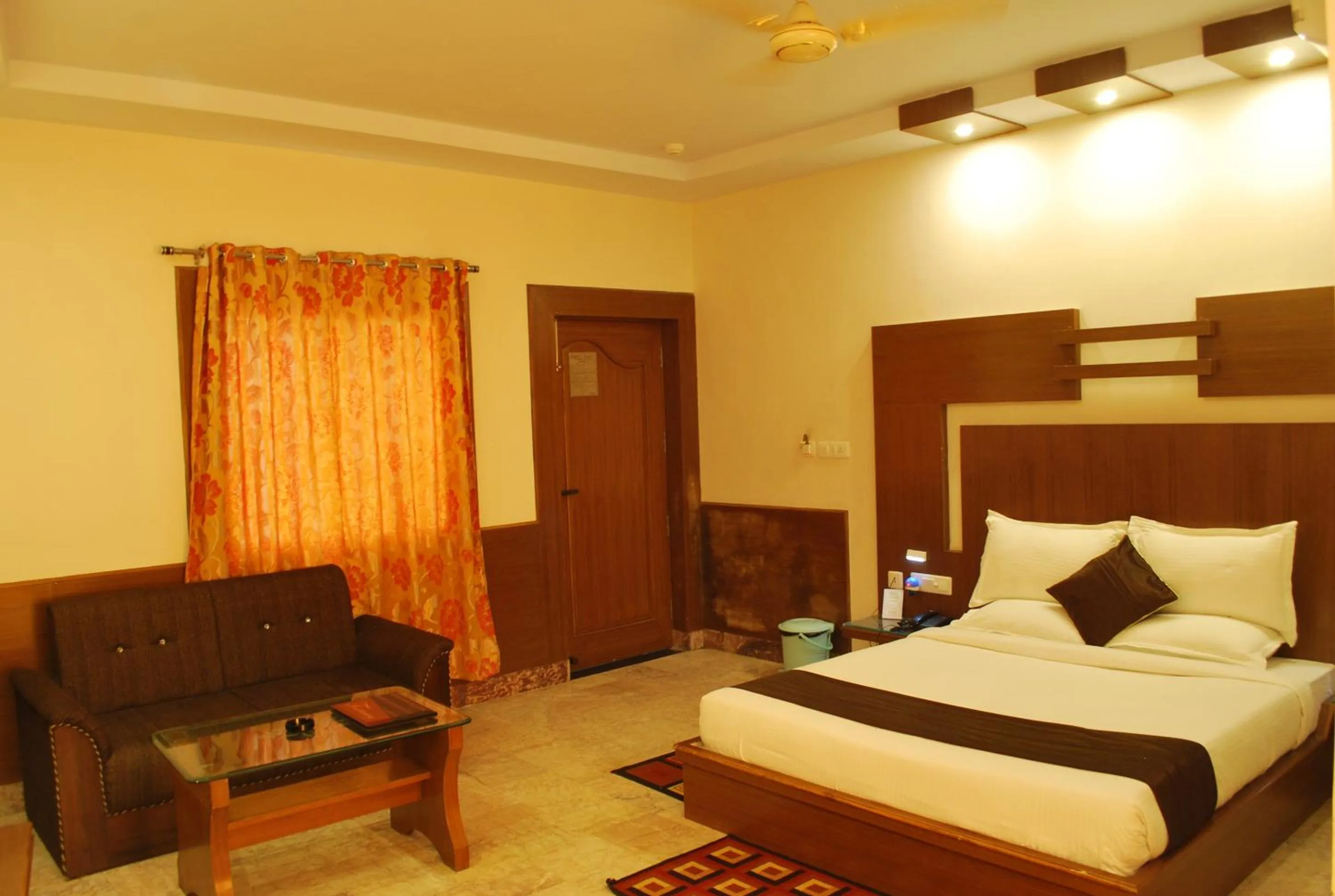 Bed in Hotel Basera Brij Bhoomi Vrindavan