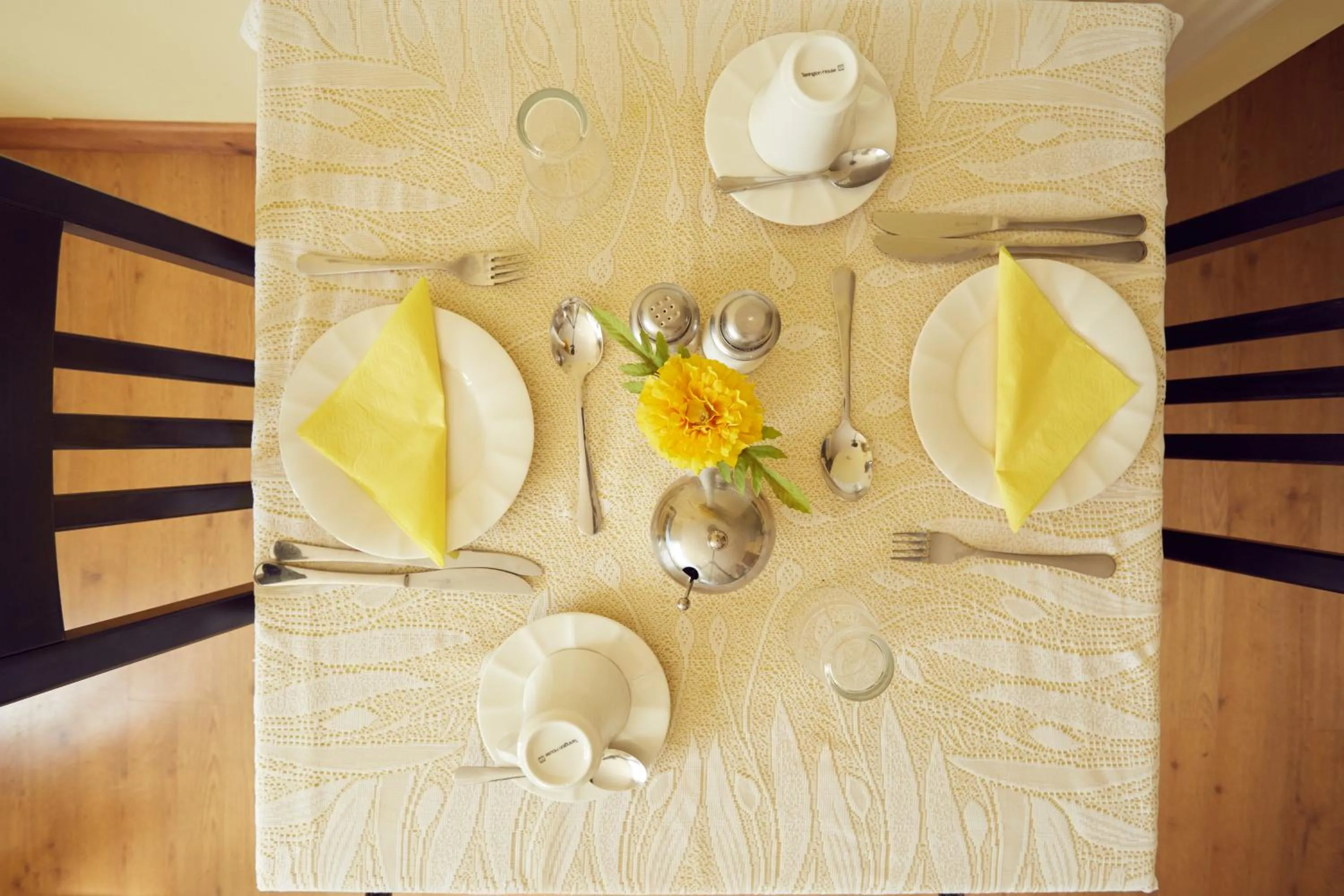 Dining area in Strawberry Cottage B&B