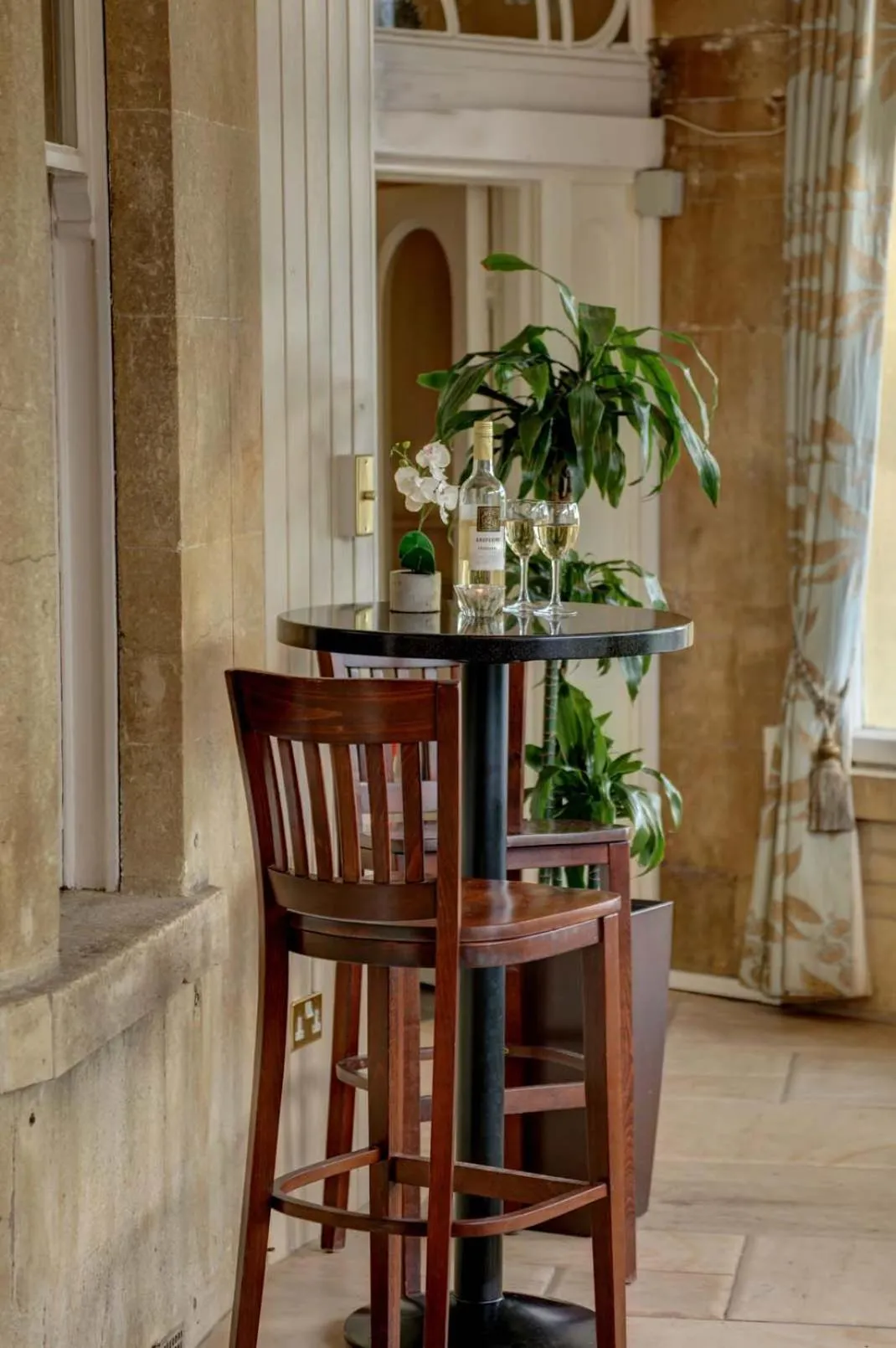 Lounge or bar in Leigh Park Country House Hotel & Vineyard, BW Signature Collection