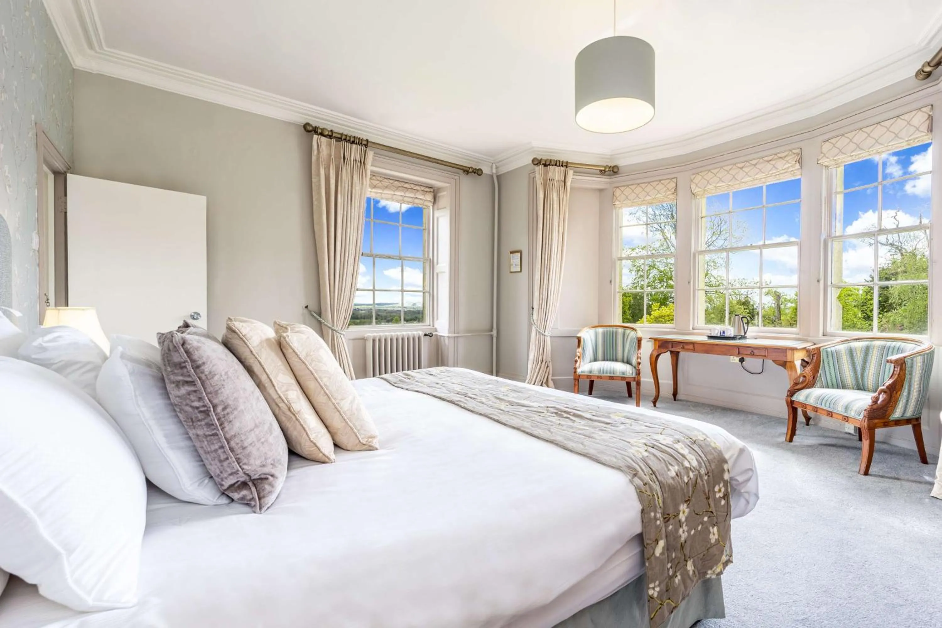 Bedroom, Bed in Leigh Park Country House Hotel & Vineyard, BW Signature Collection