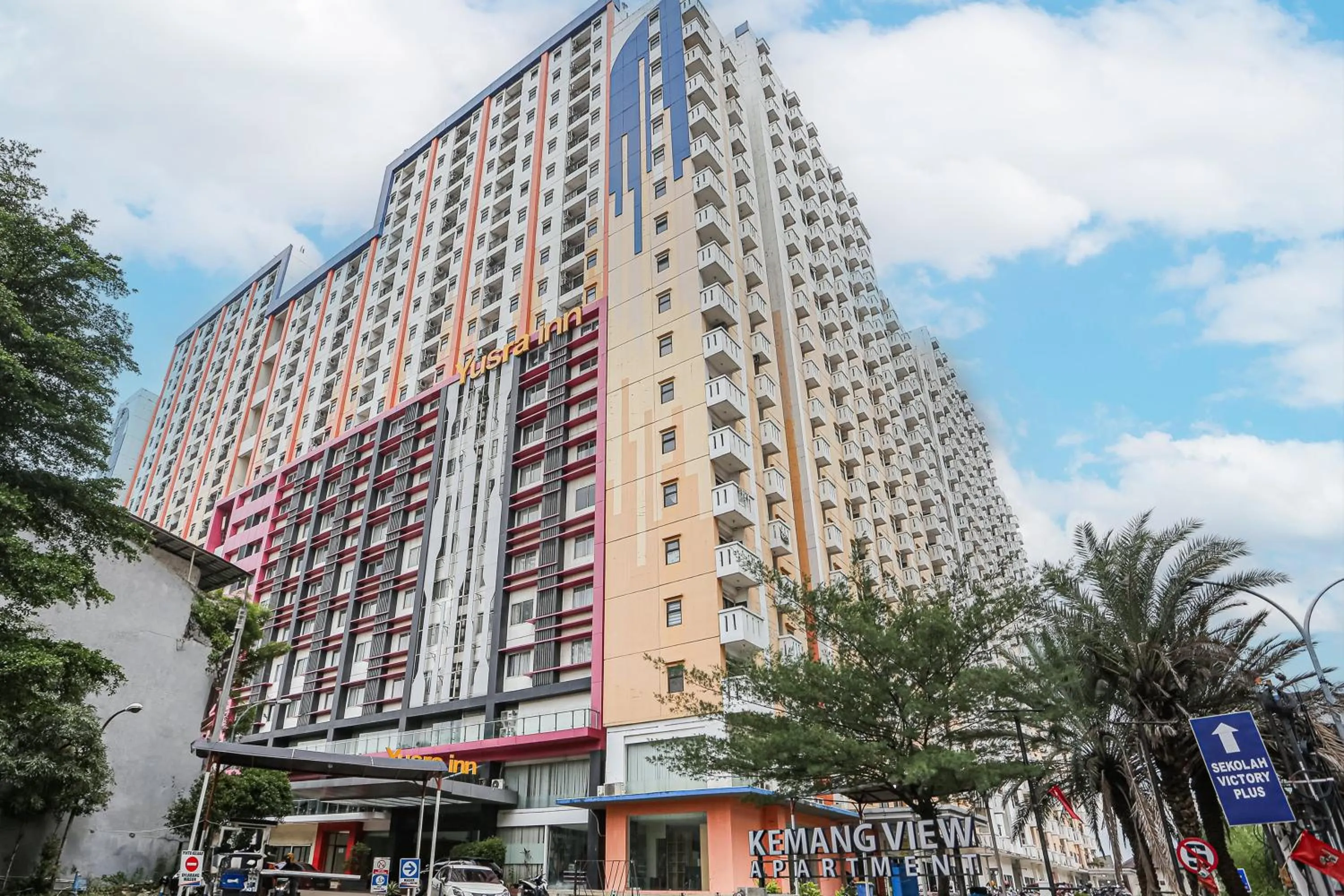 Facade/entrance in Hotel O Kemang View By Room 88