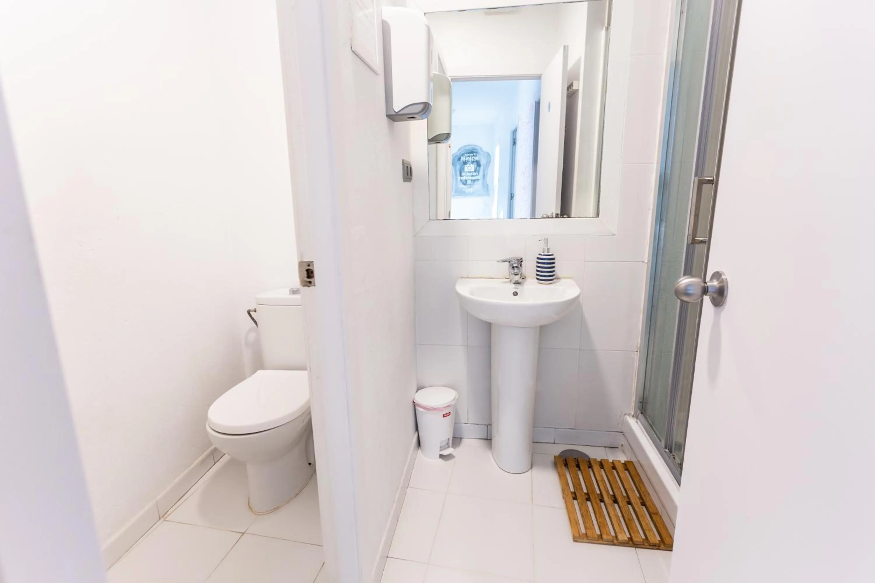 Bathroom in La Cocotera Boutique Hostel & Coworking