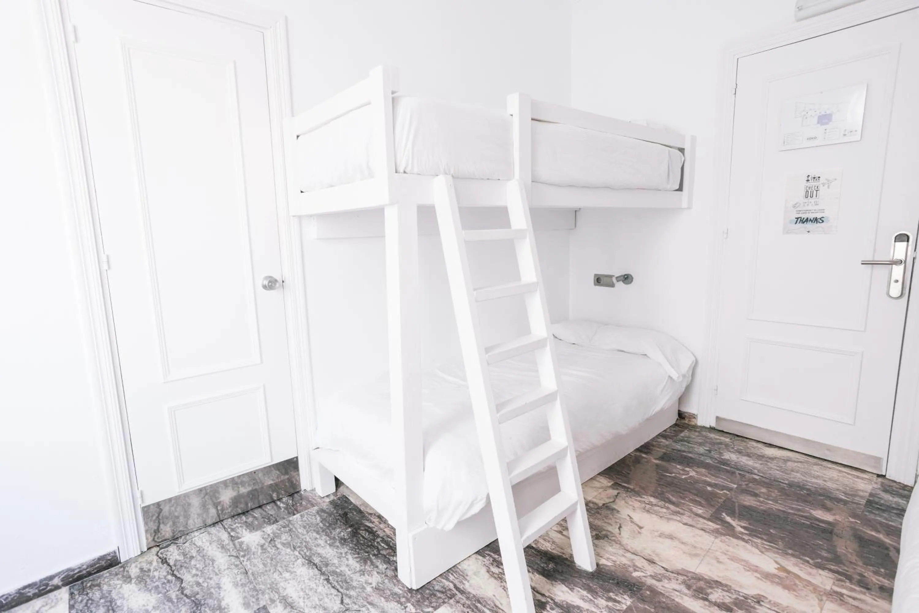 Bedroom, Bed in La Cocotera Boutique Hostel & Coworking