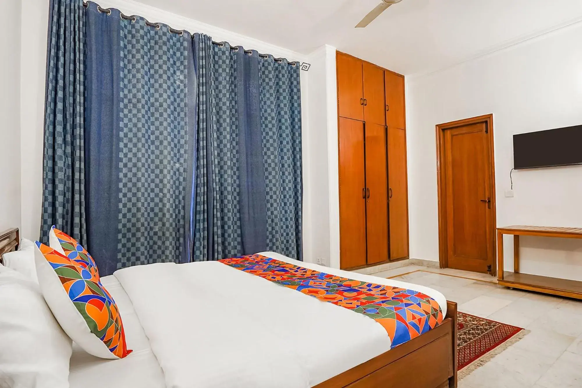 TV and multimedia, Bed in FabExpress Goodwill Homes TV and multimedia, Bed in FabExpress Goodwill Homes