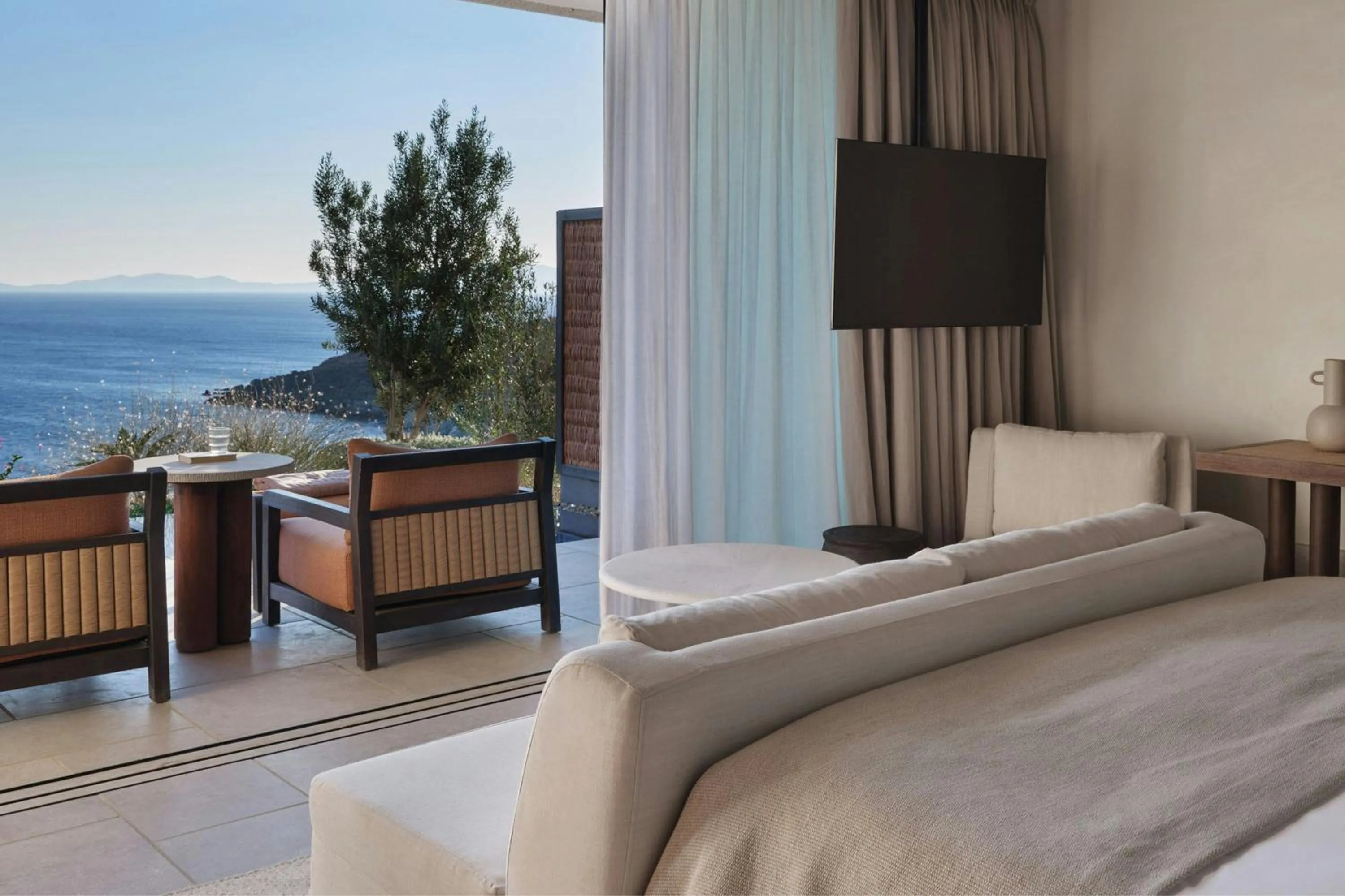 Photo of the whole room, Bed in Odera, Tinos, Autograph Collection