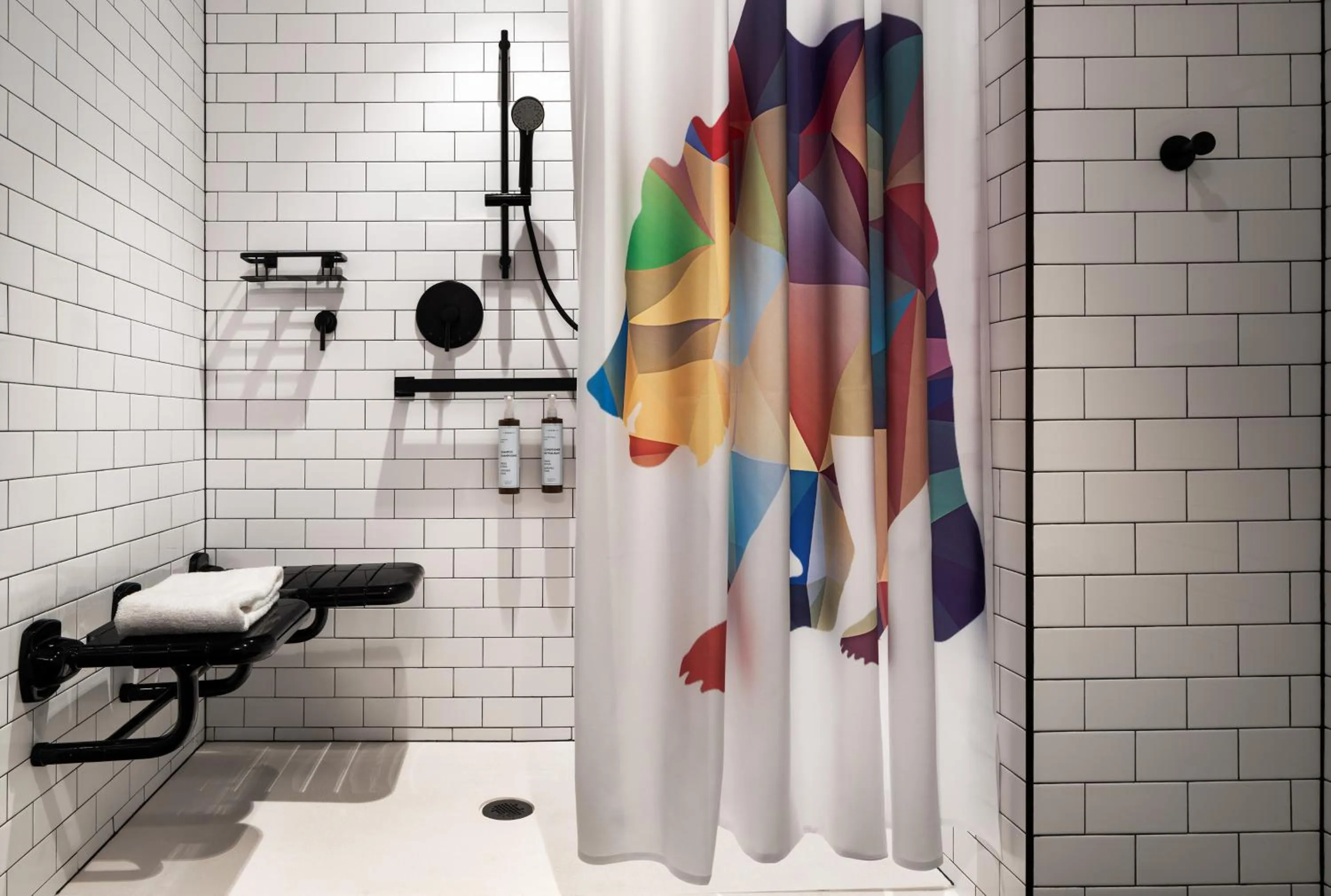 Shower in Moxy Springfield Downtown