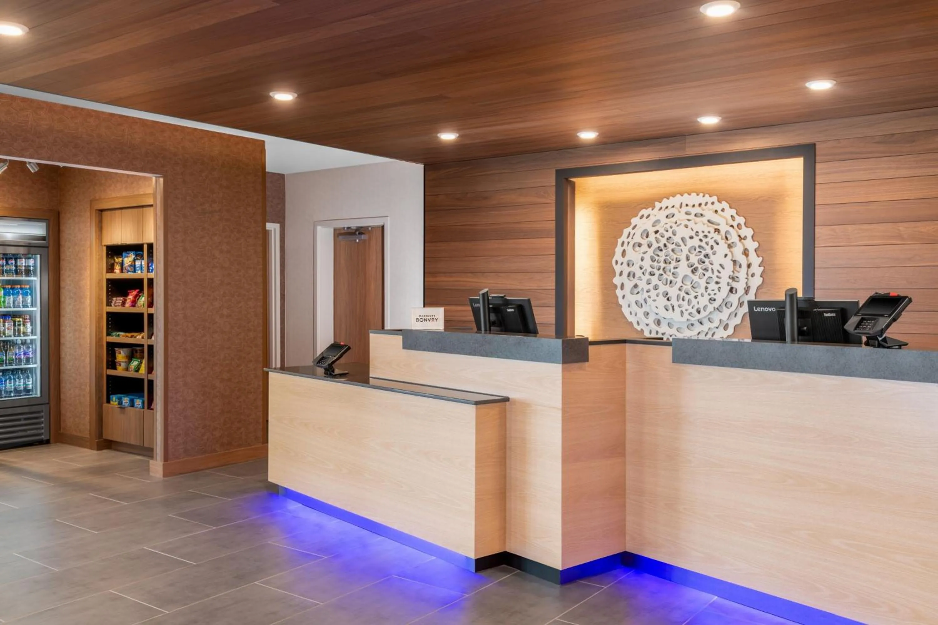 Lobby or reception in Fairfield by Marriott Inn & Suites Sioux Center