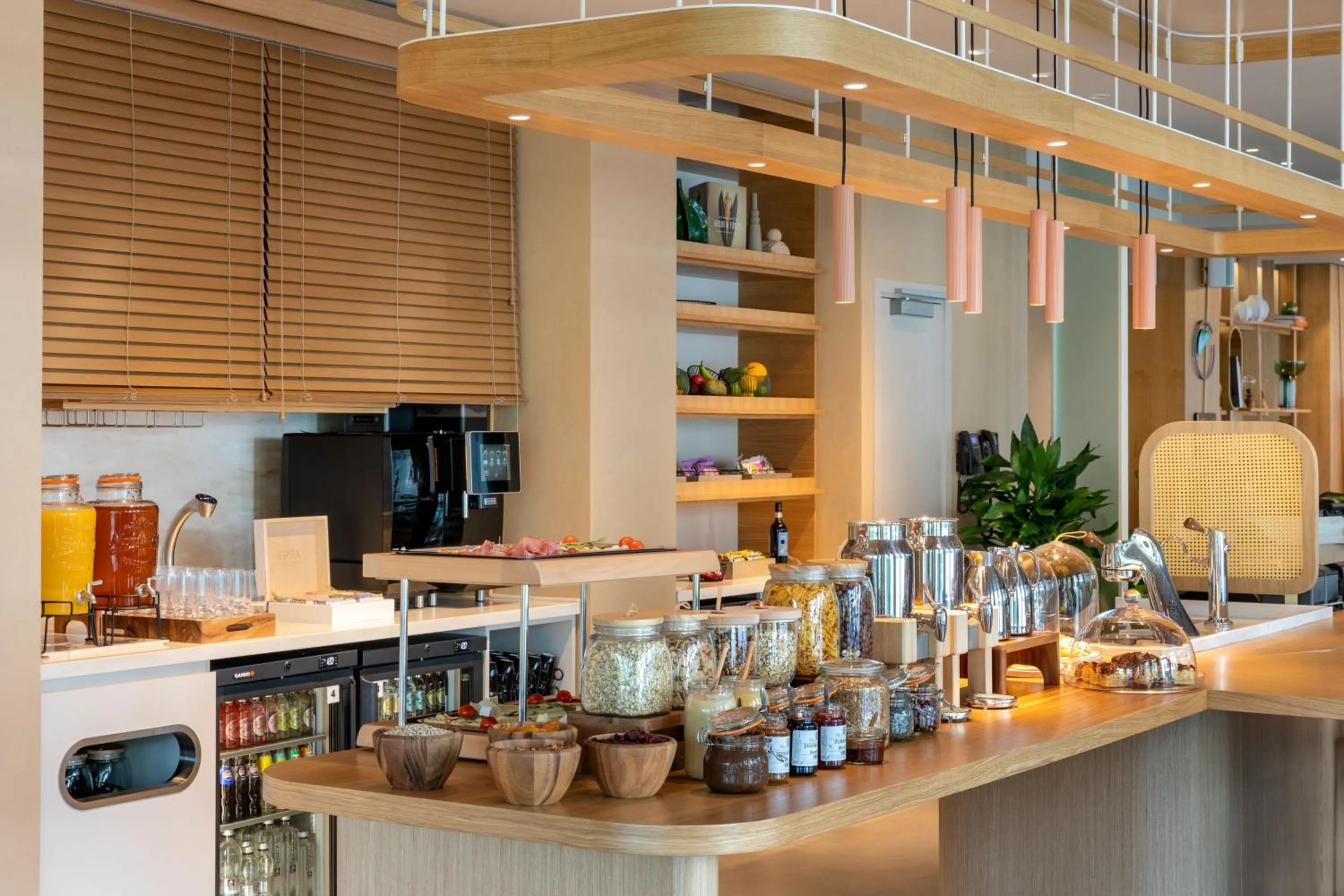 Breakfast in Element by Westin Wroclaw