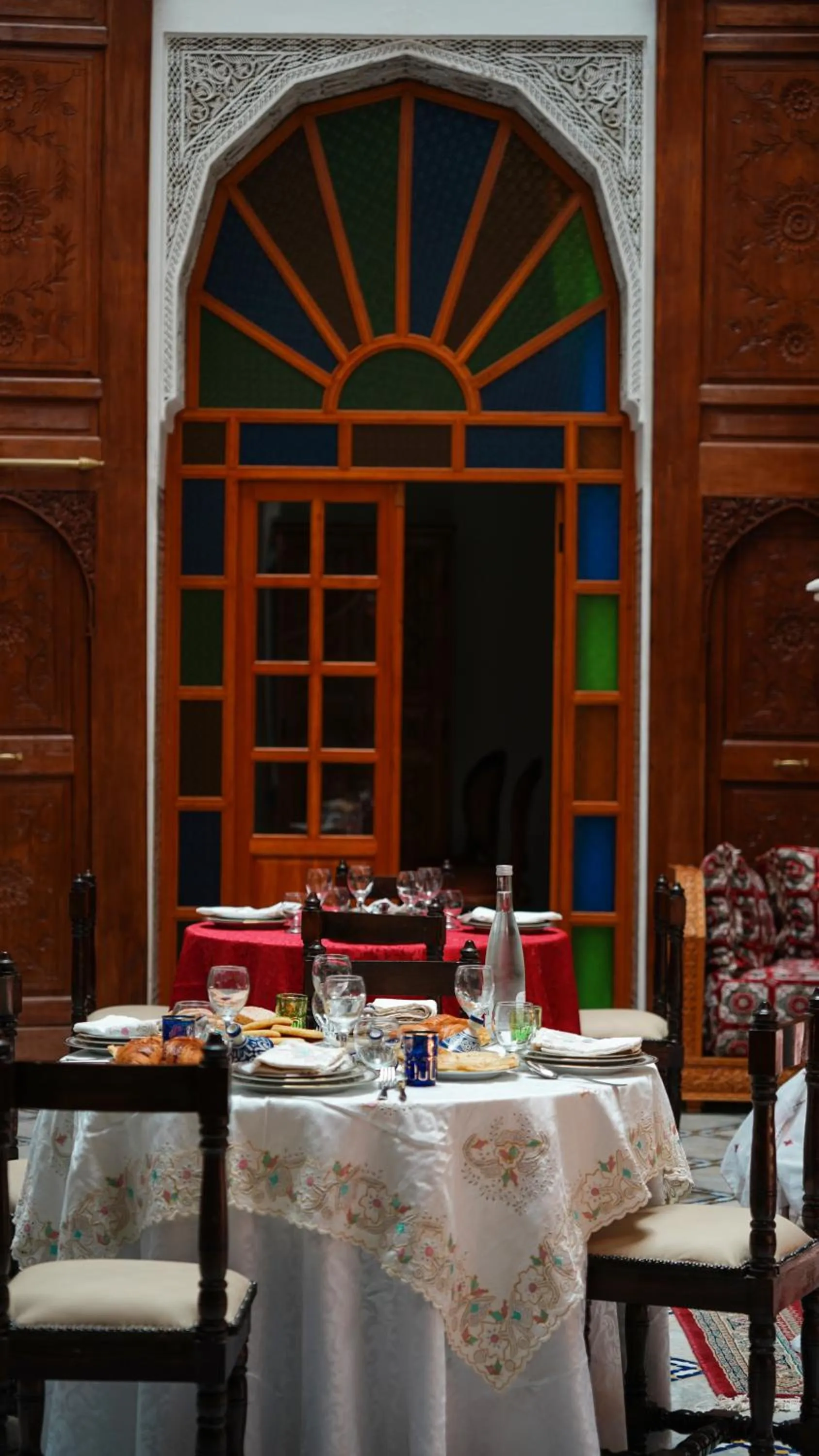 Restaurant/places to eat in Riad Jamal
