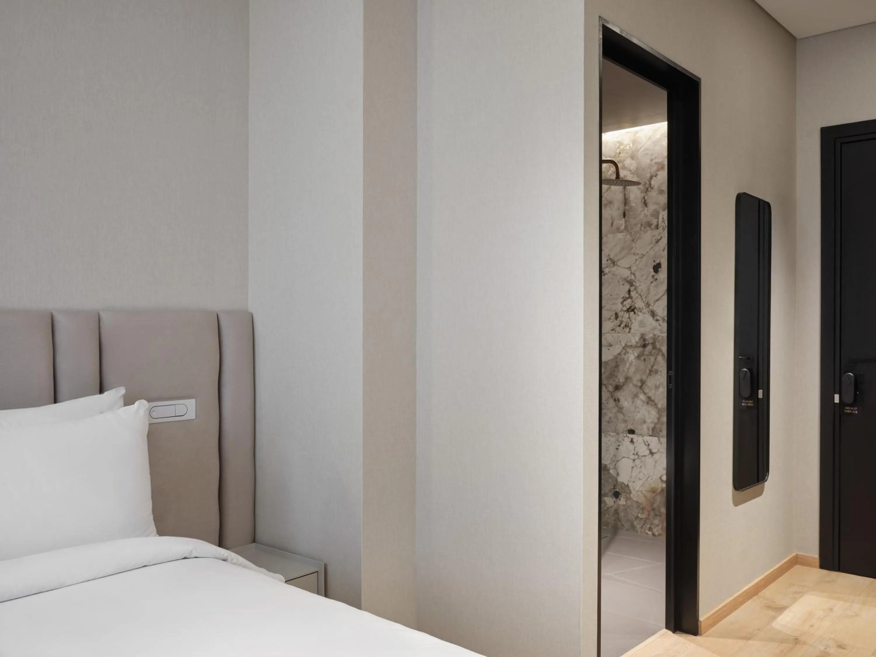 Photo of the whole room, Bed in Nur Outline Aparthotel